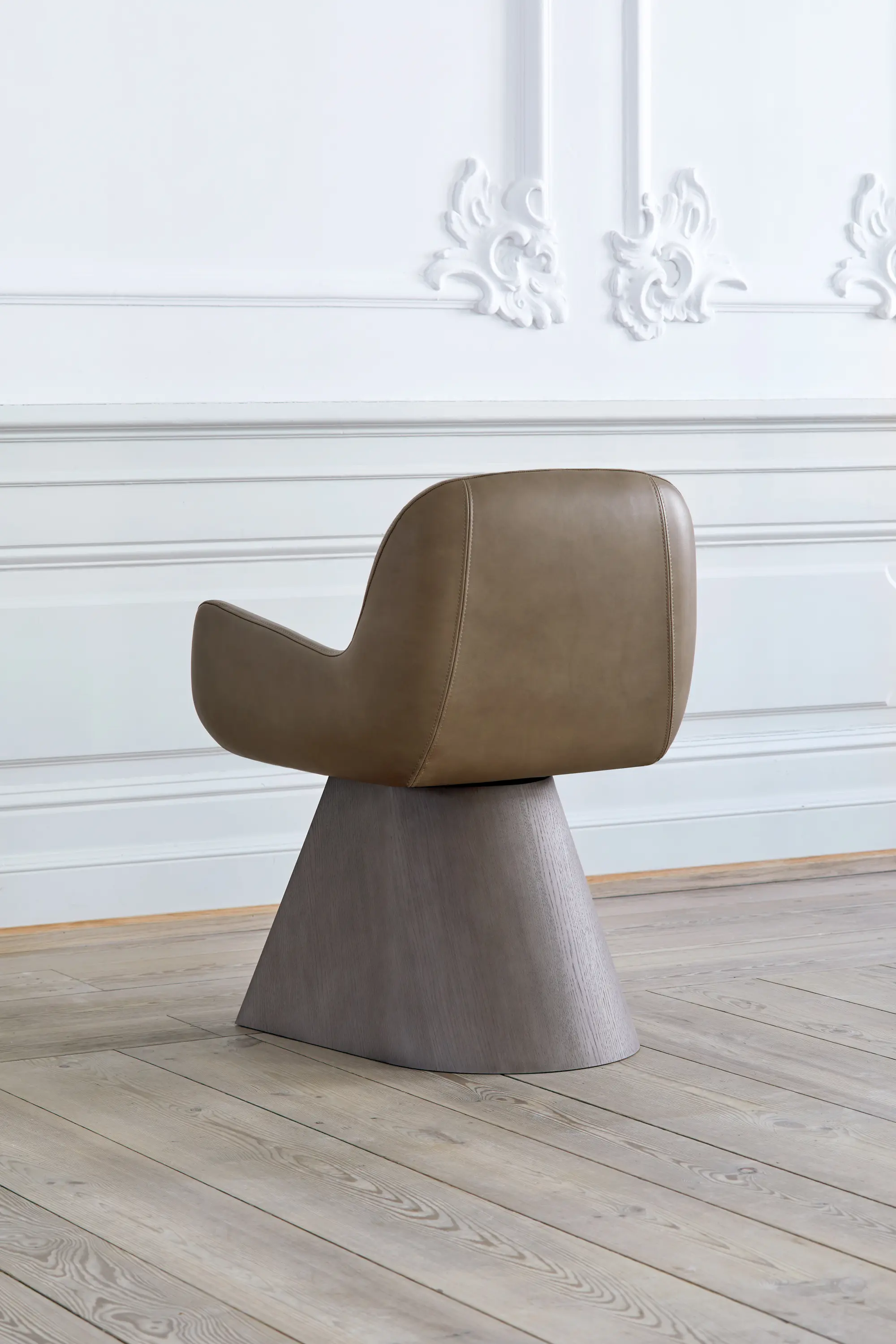 more - Gabo I chair