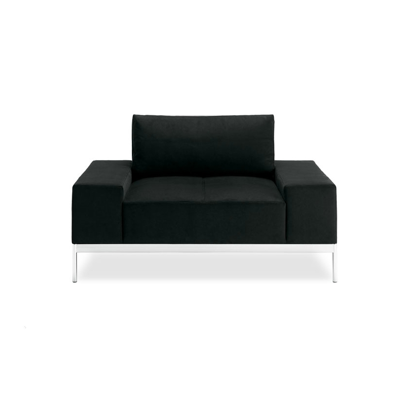 Display product Low Square from manufacturer Periphere