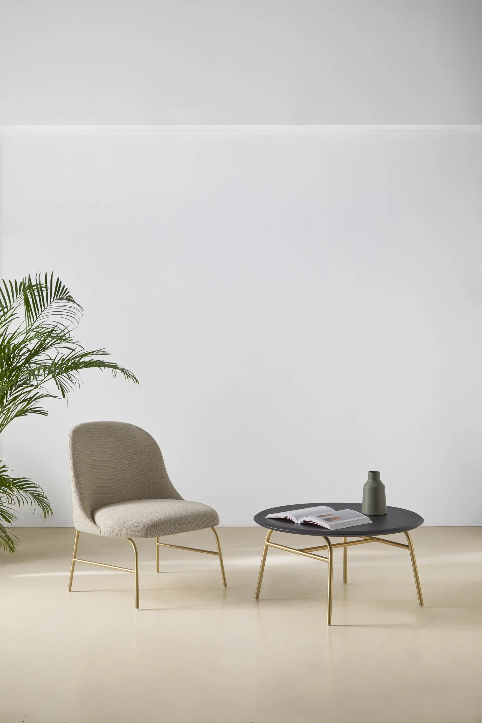 viccarbe - Aleta low table