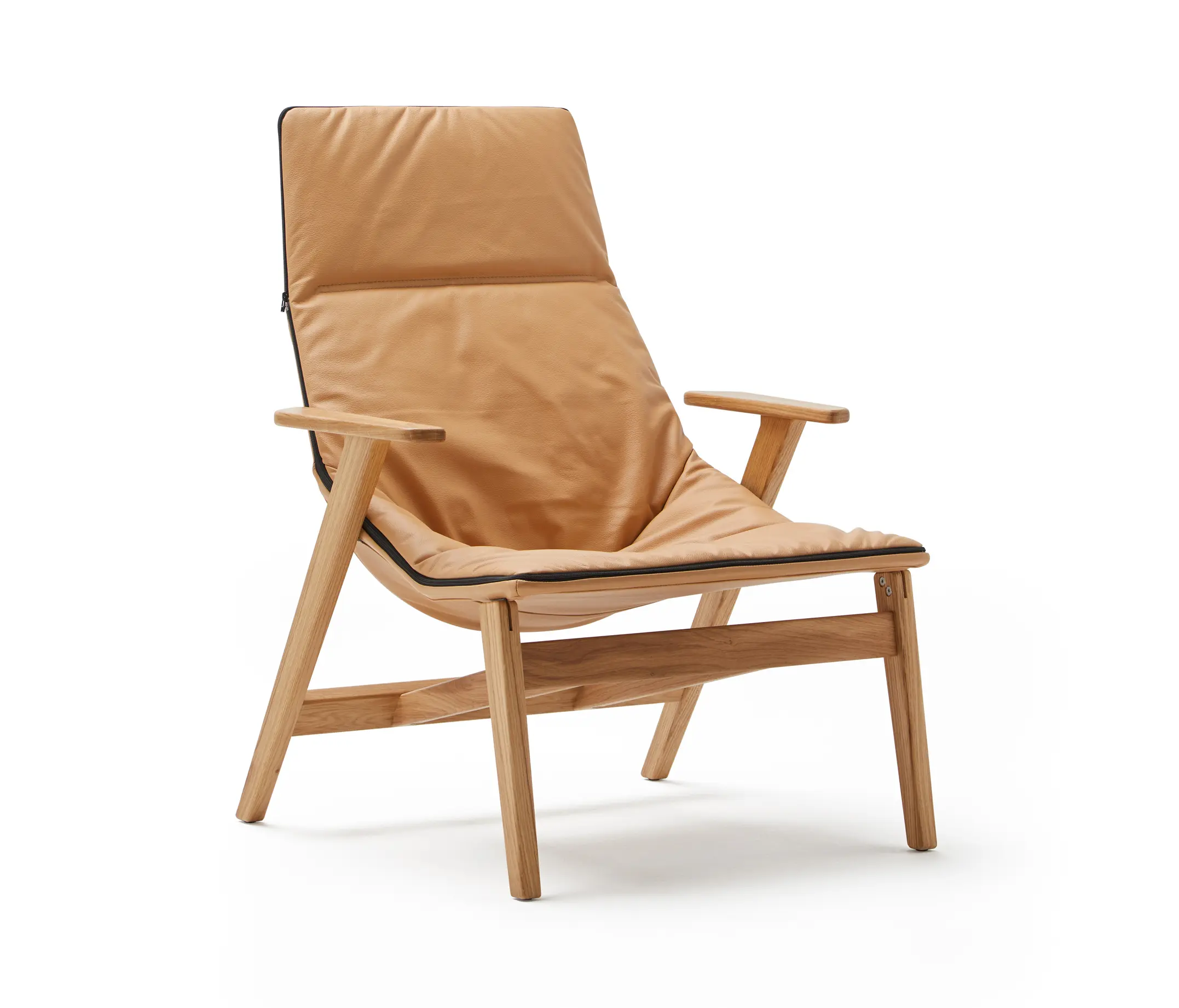 viccarbe - Ace lounge with wooden base & armrest