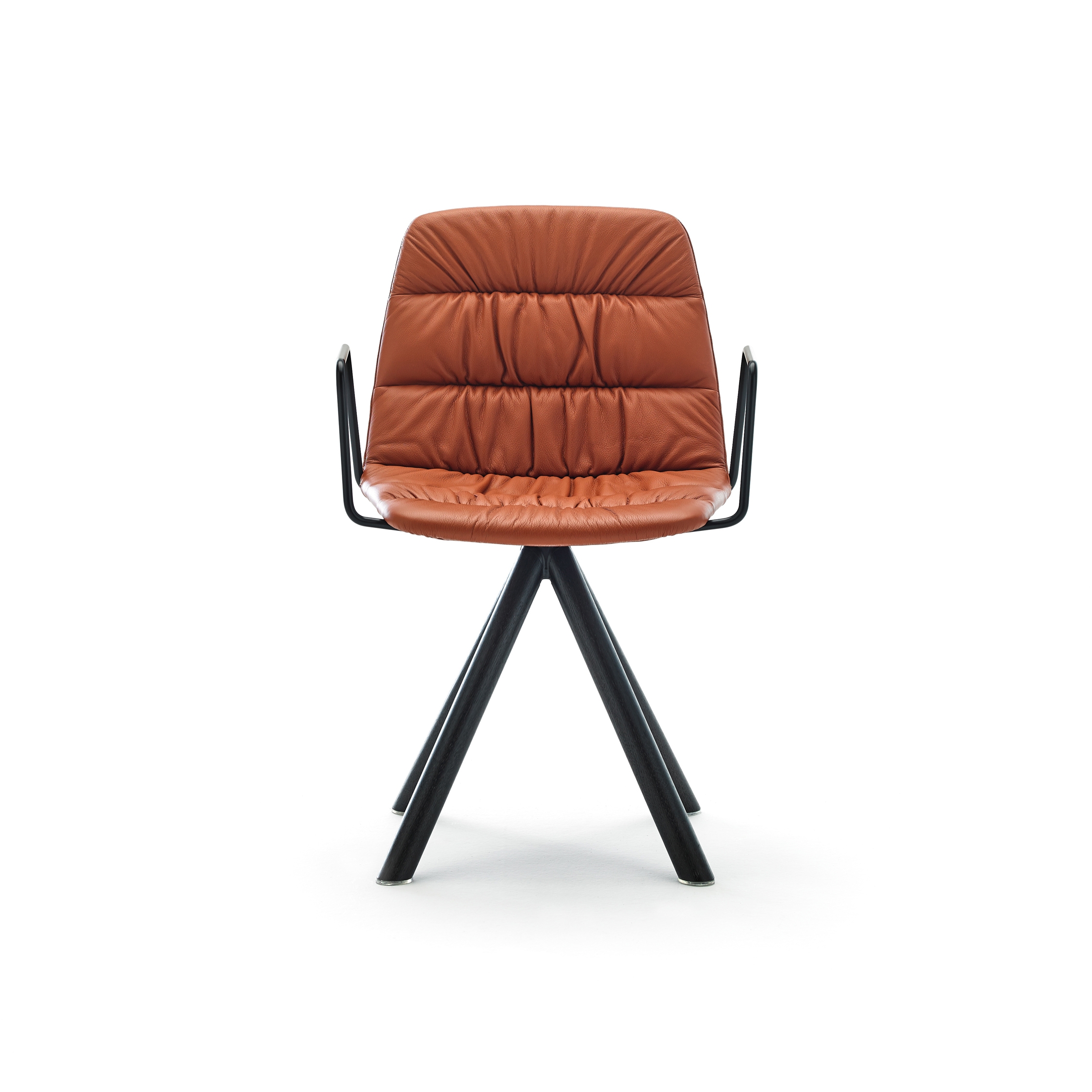 Maarten chair - wooden swivel base & soft upholstery