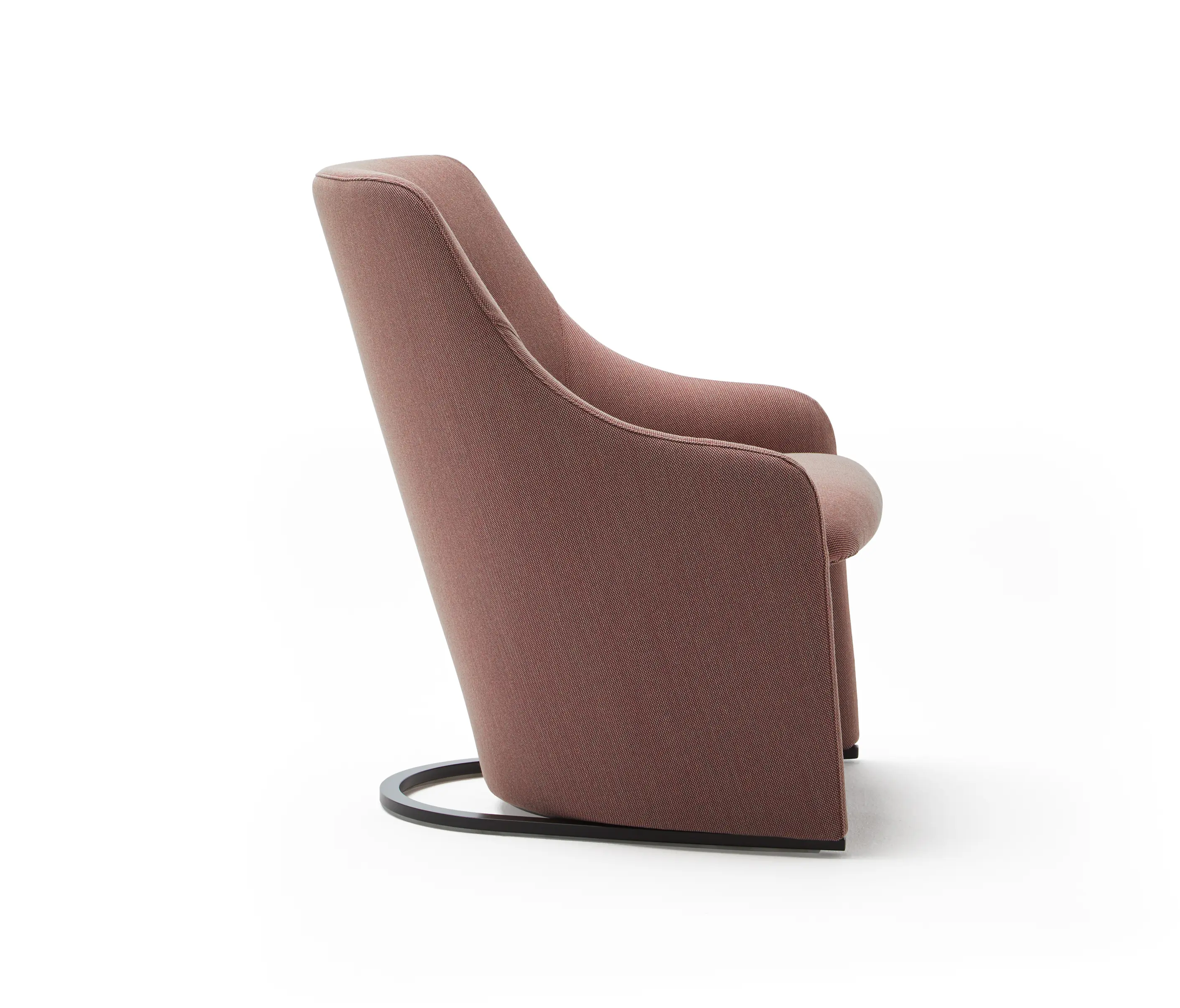 viccarbe - Nagi lounge chair with low backrest & smooth upholstery