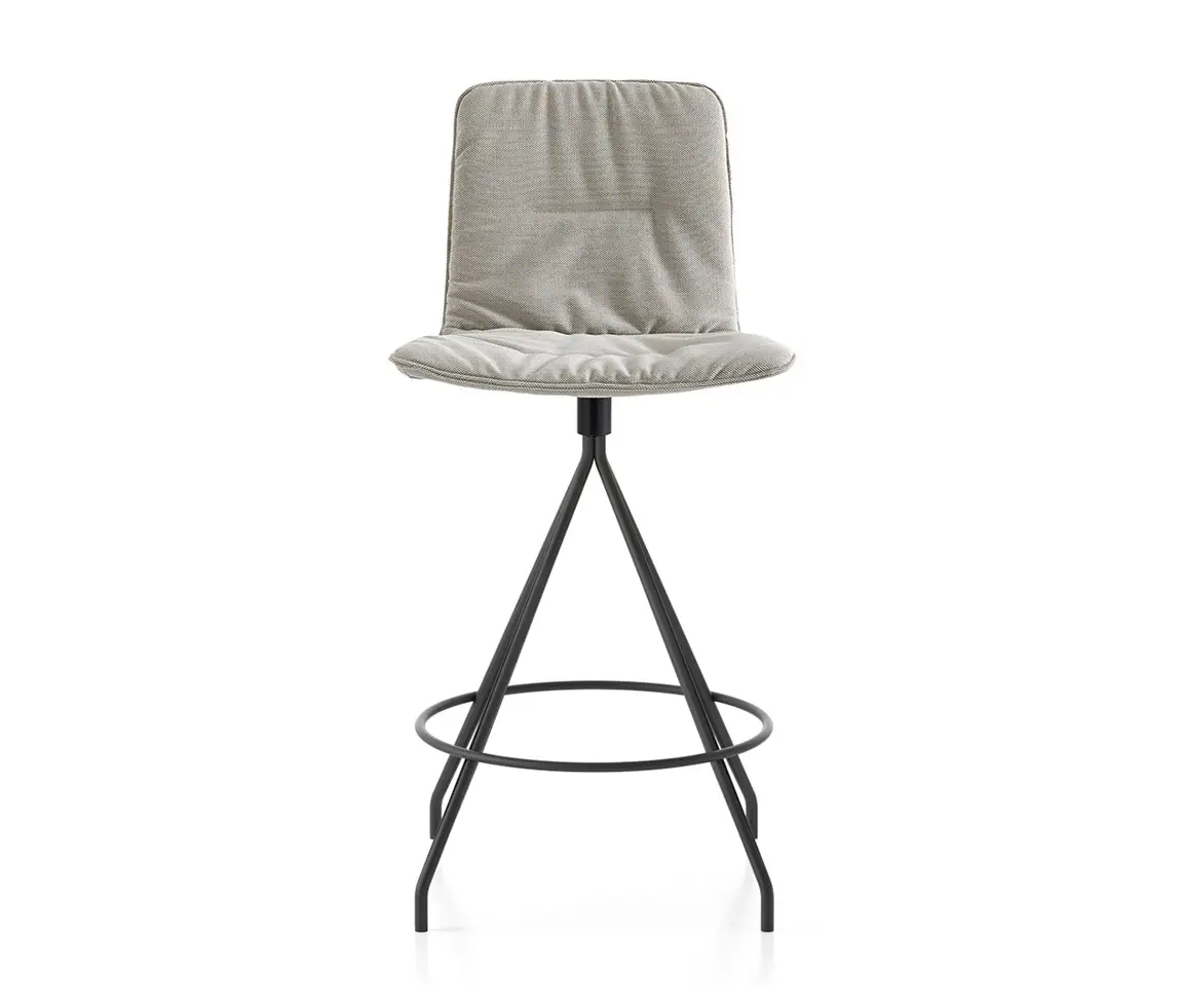 viccarbe - Klip stool - swivel base counter height & soft upholstery
