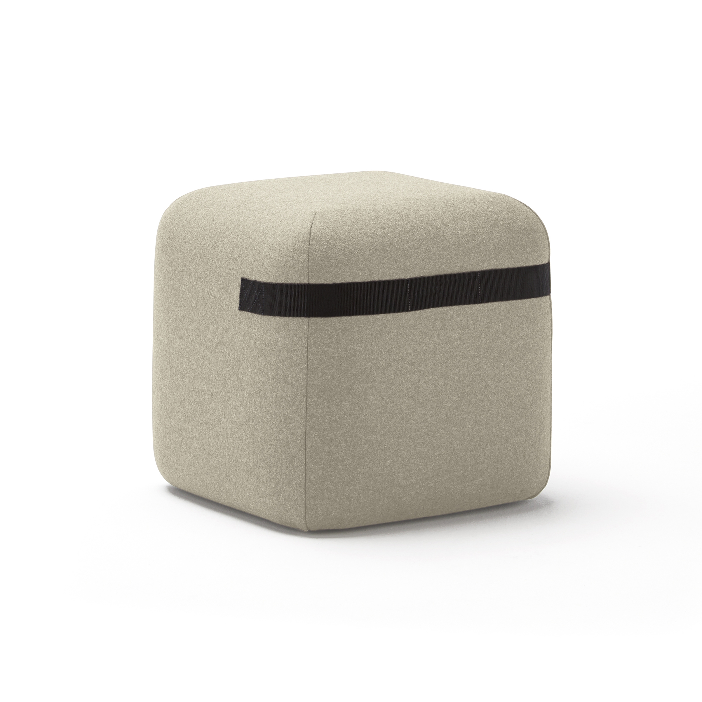 Mostra il prodotto Season Outdoor pouf 50 fixed or with casters del produttore viccarbe