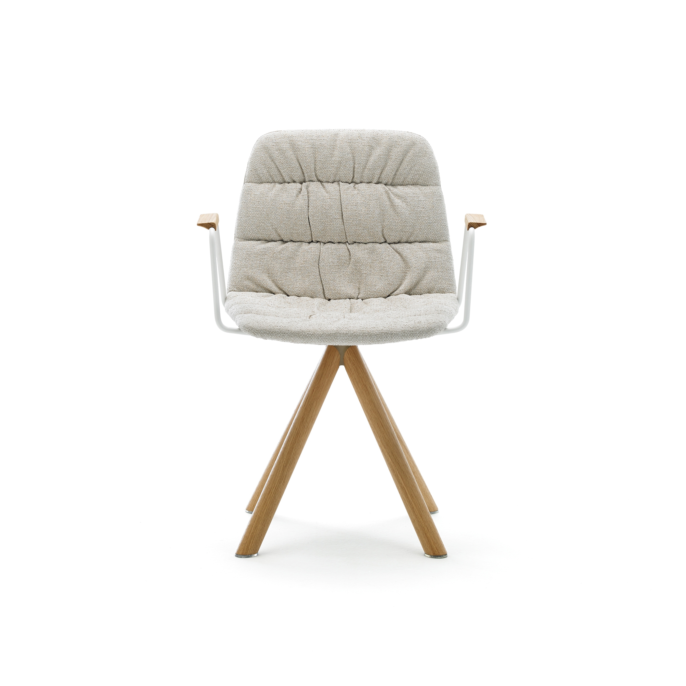 Maarten chair - wooden swivel base & soft upholstery