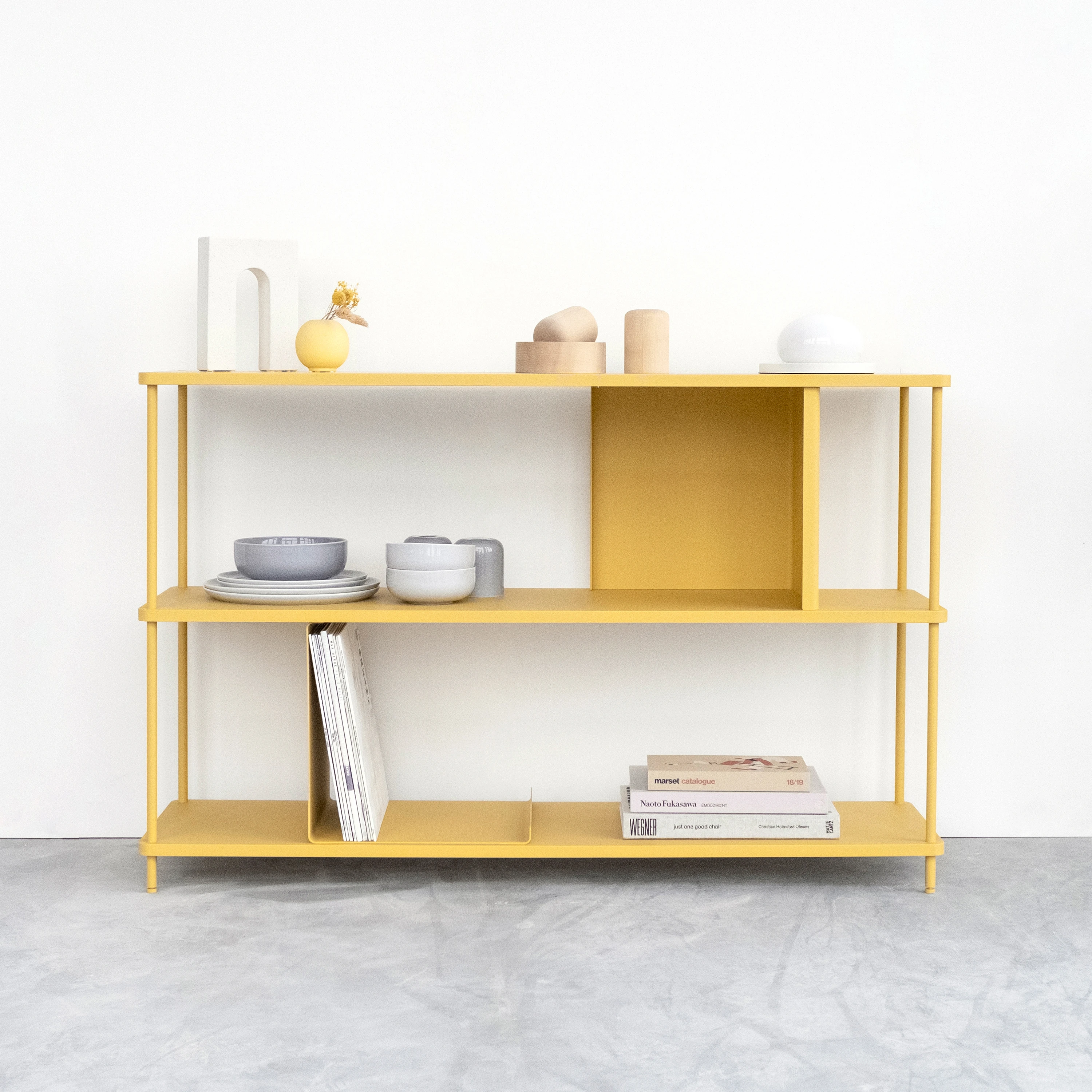 SHELFS AND CABINETS