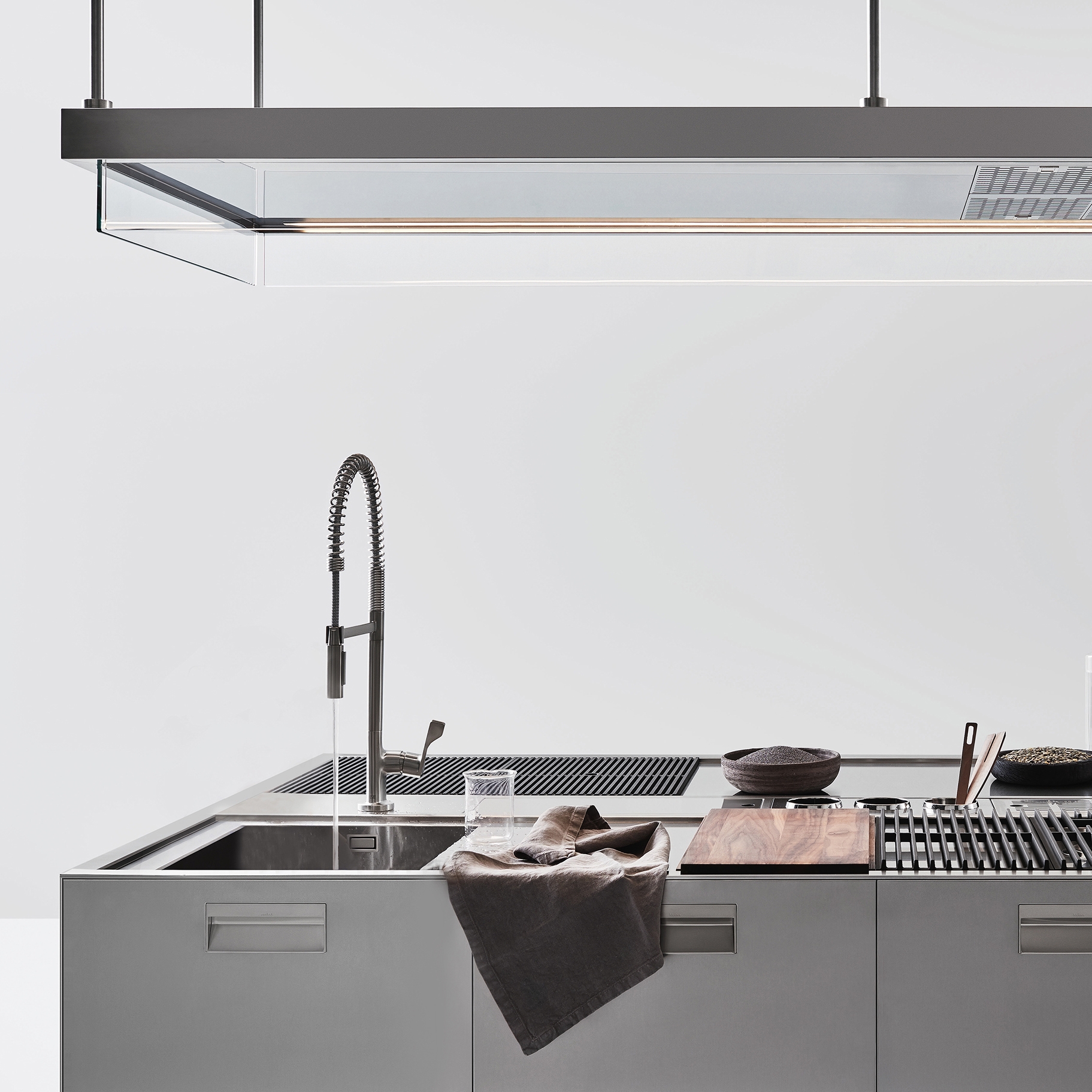 Mostra il prodotto New Convivium del produttore Arclinea