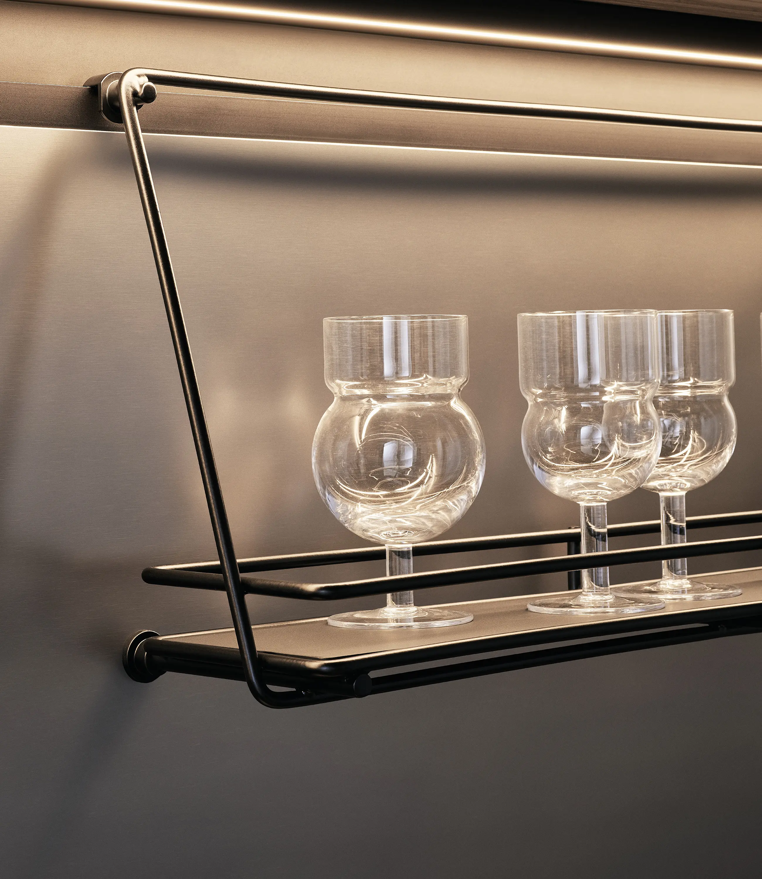 Arclinea - Utensil Hanger with led profile