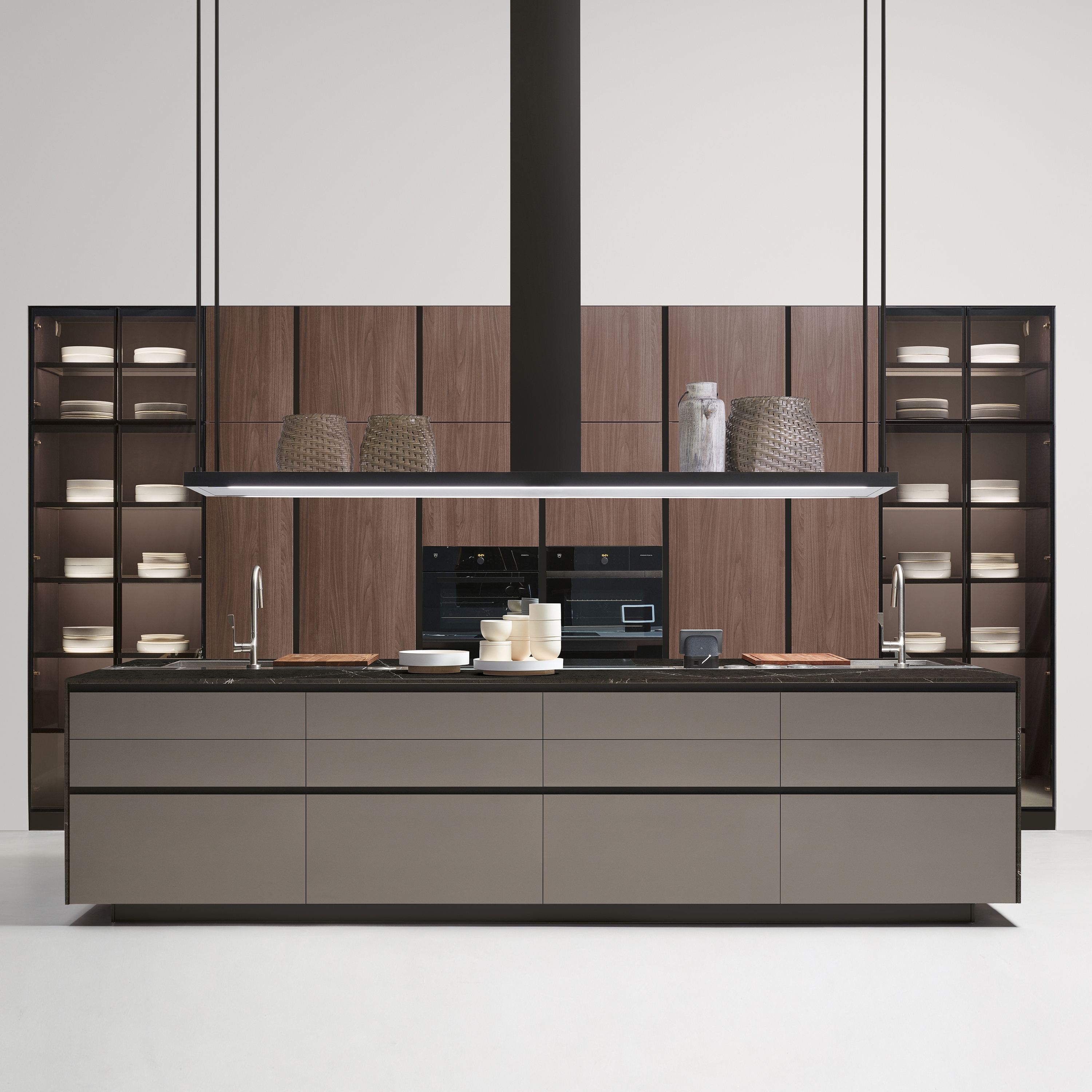 Mostrar el producto Thea, Layout 04 del fabricante Arclinea
