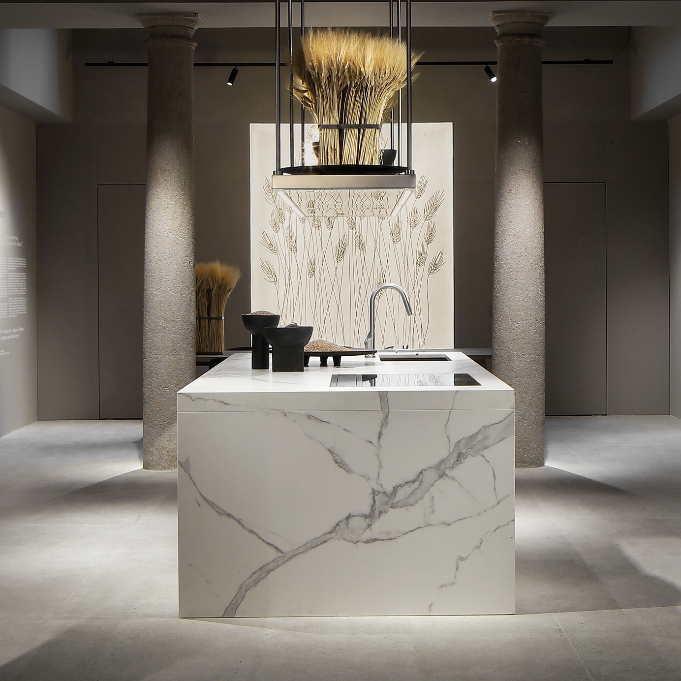 Display product Thea, Ceramic Door, New Pocket System from manufacturer Arclinea