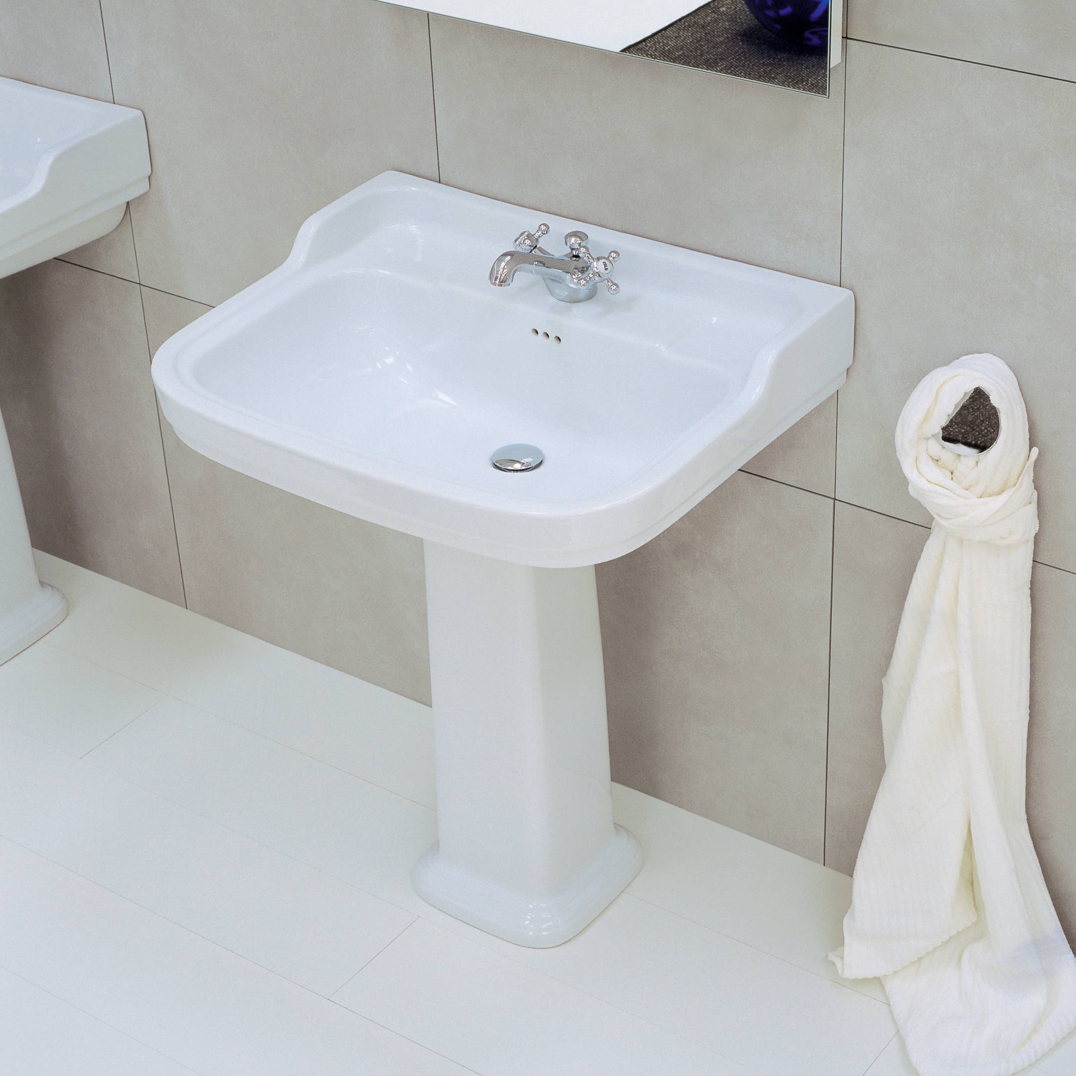 Mostrar el producto Efi basin del fabricante Ceramica Flaminia
