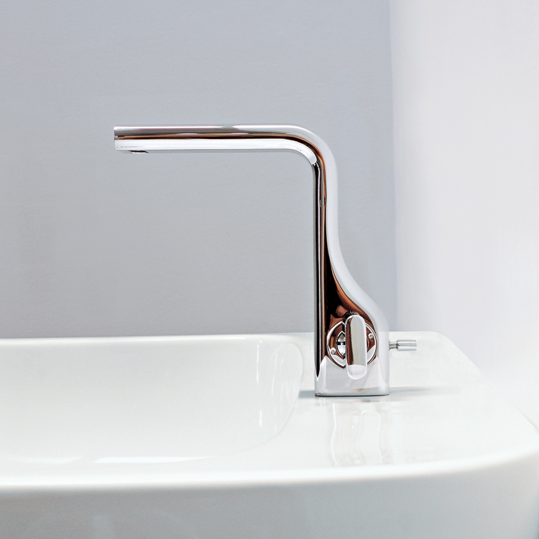 Vertoon produk Noke’ mixer van vervaardiger Ceramica Flaminia