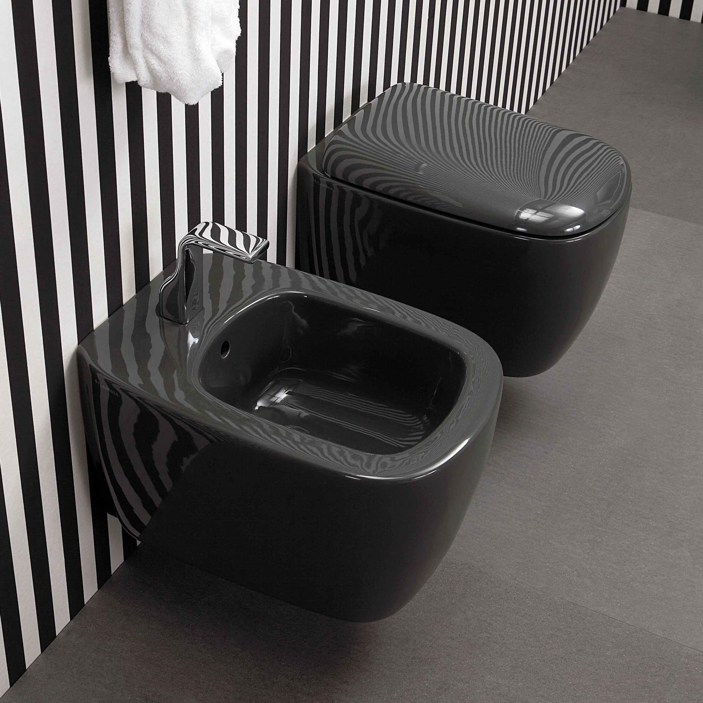 Mostra il prodotto Mono’Noke’ wc | bidet del produttore Ceramica Flaminia