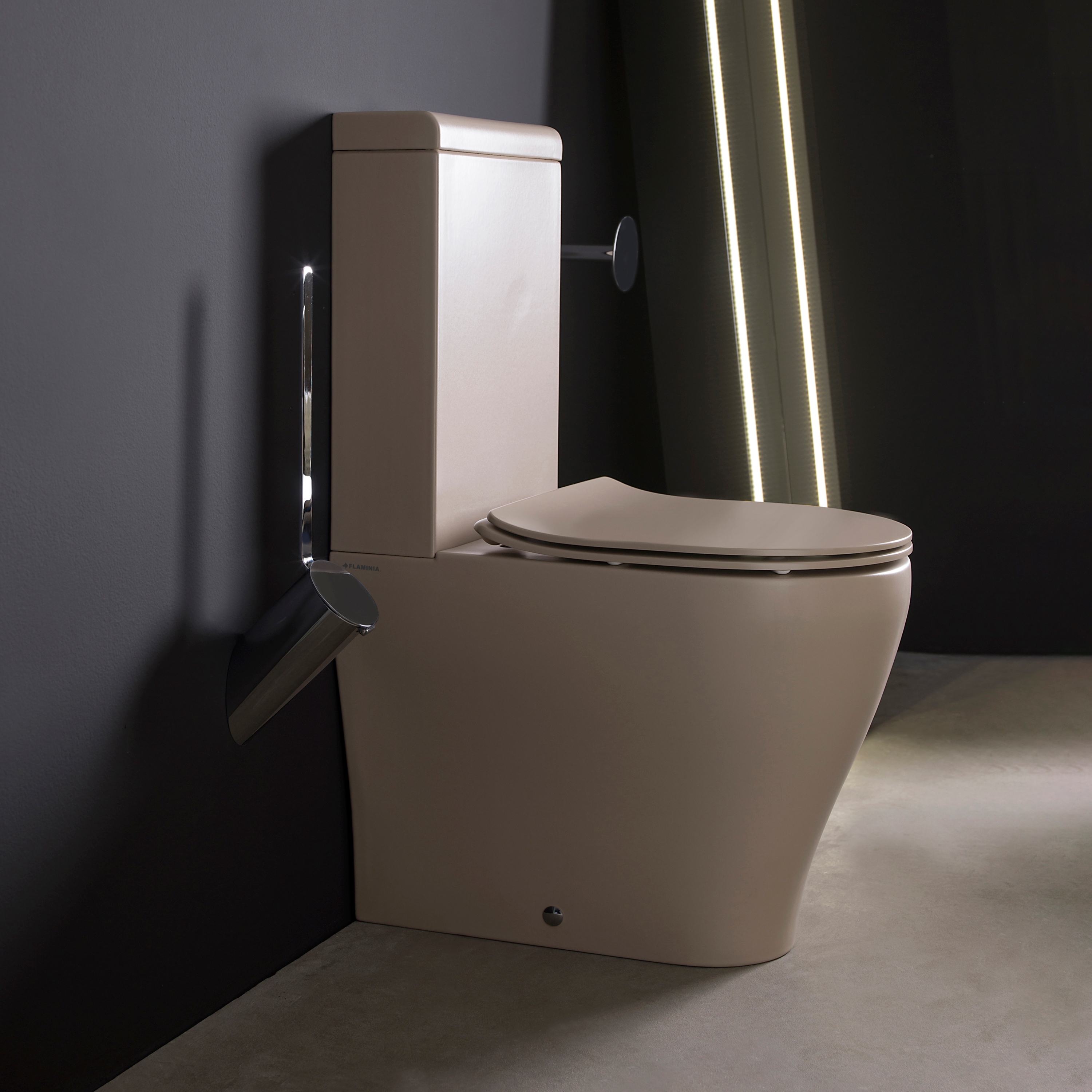 Mostra il prodotto App wc Plus goclean monoblocco del produttore Ceramica Flaminia