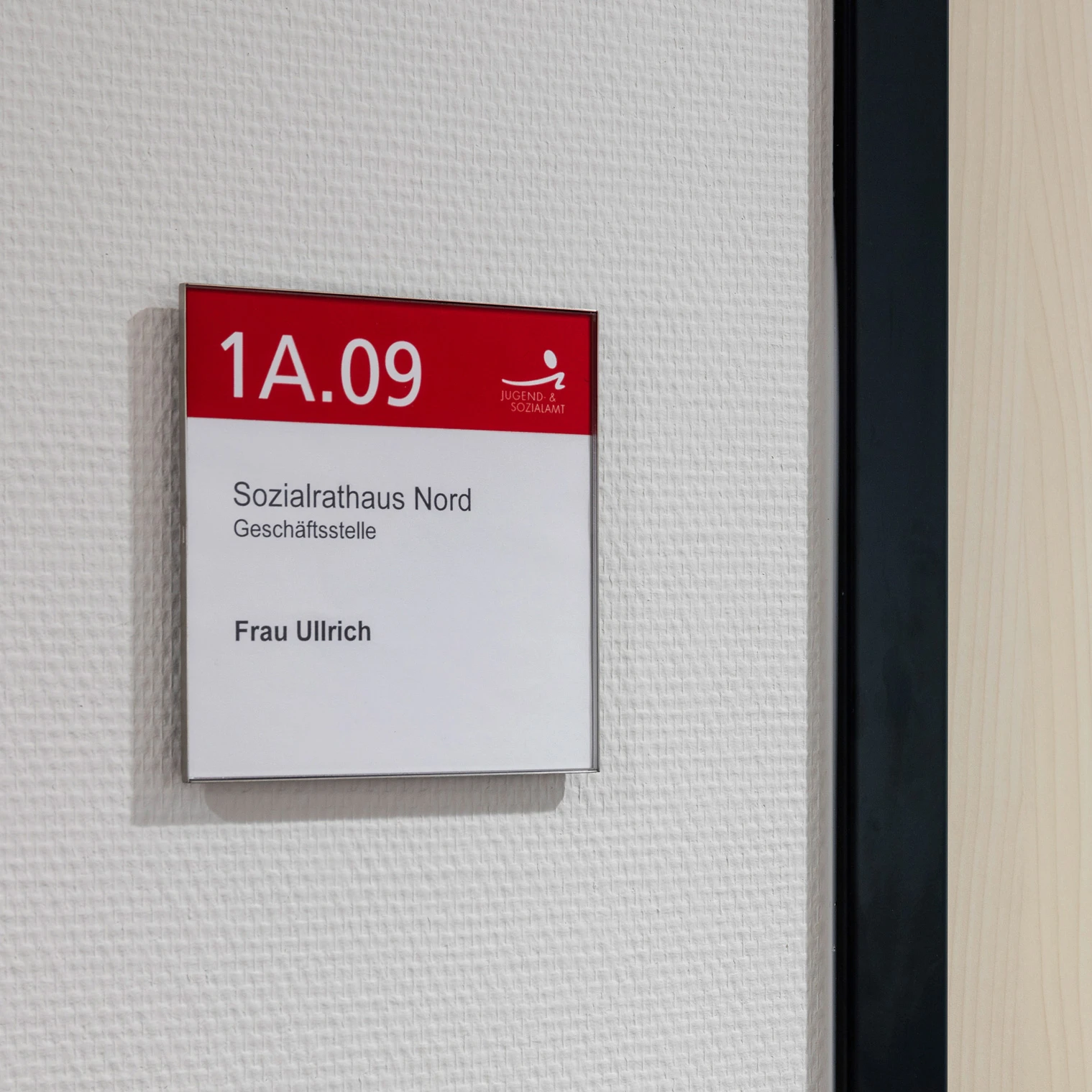 DOORPLATES