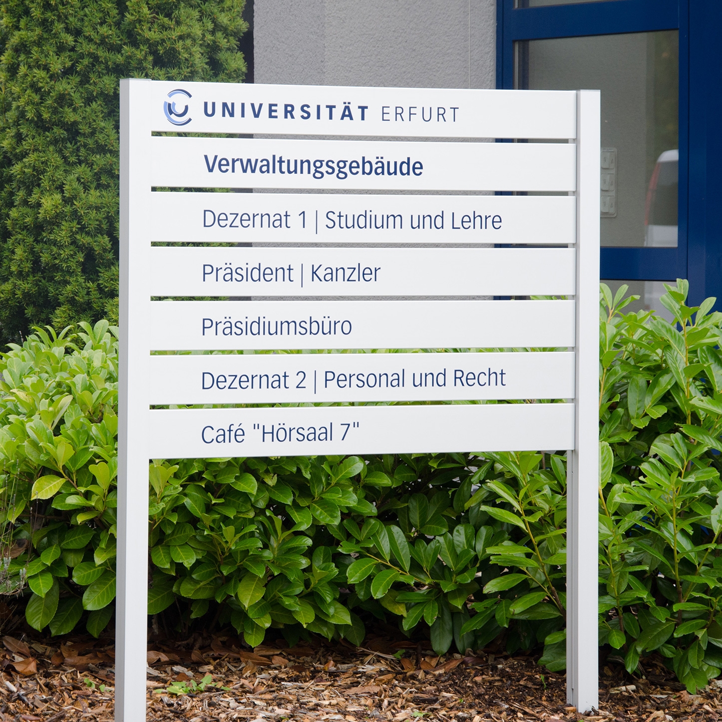 Display product Stand sign QASA from manufacturer Meng Informationstechnik