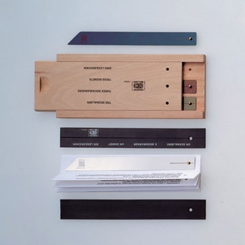 Vertoon produk Ellice/Ellice tris bookmarker van vervaardiger Danese