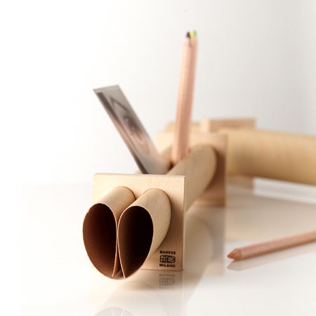 Display product Oslo memo/pencil holder from manufacturer Danese
