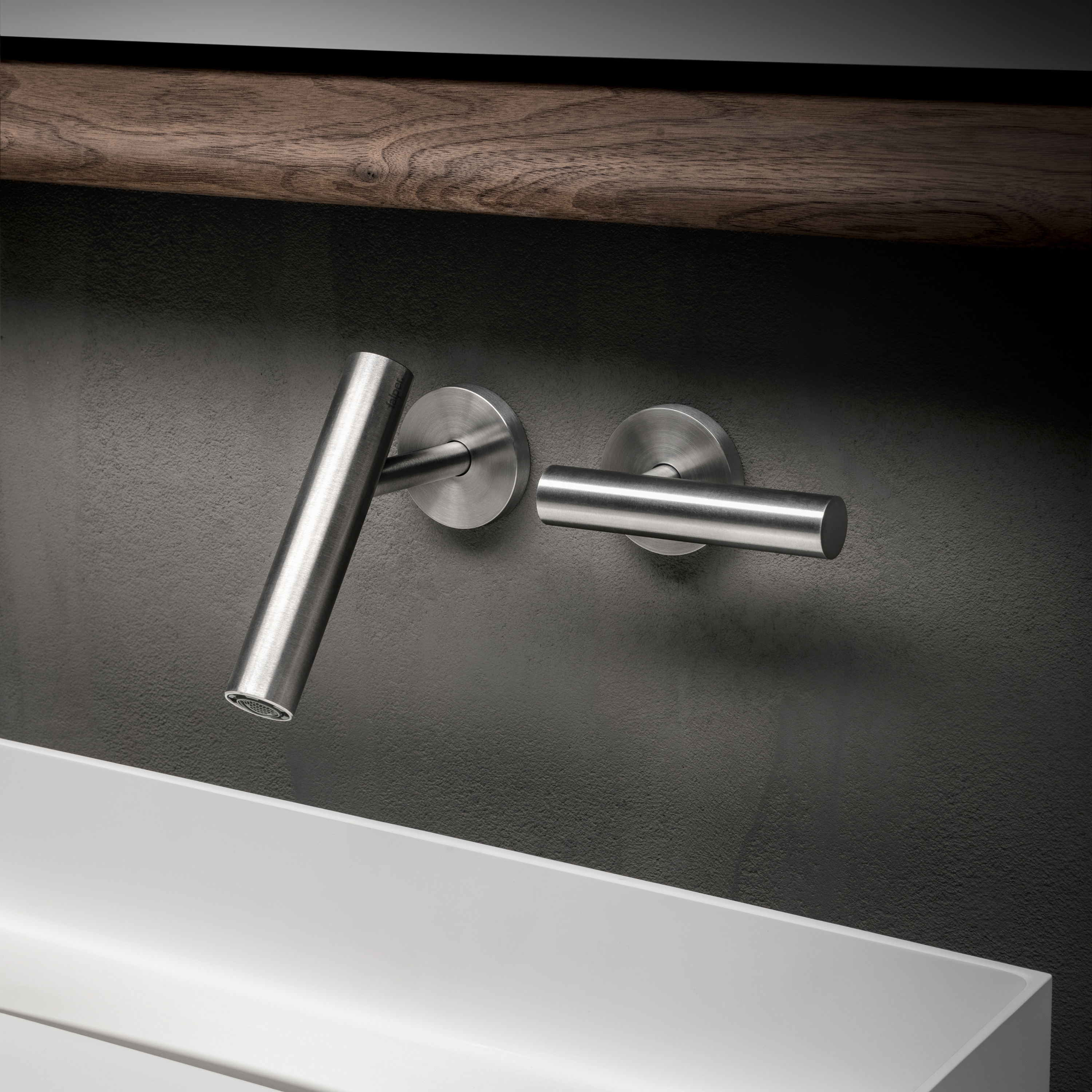 Display product Cilindro from manufacturer Falper