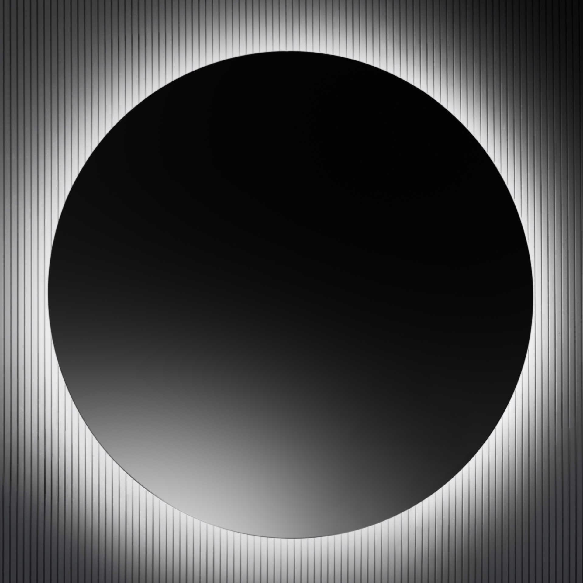 Display product Circular Mirror With Led Back Lighting from manufacturer Falper