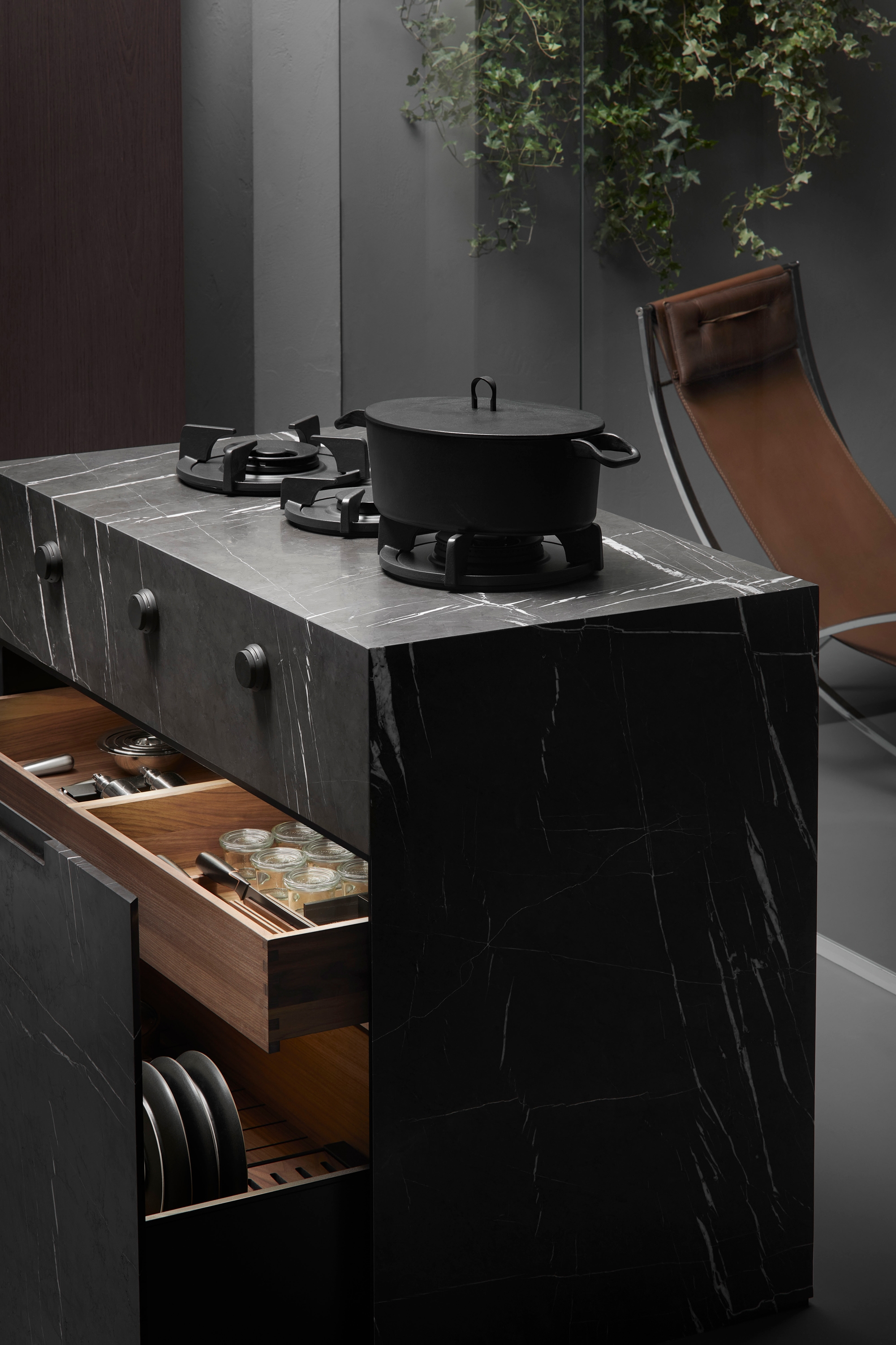 Mostra il prodotto SMALL LIVING KITCHENS ISOLA MODEL 3 del produttore Falper