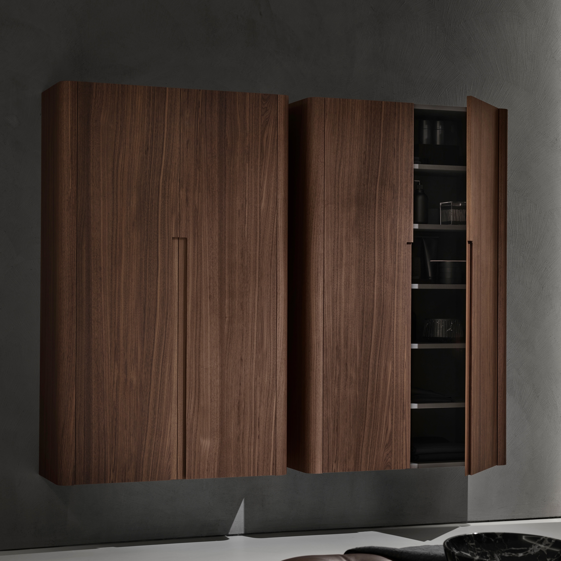 Display product ViaVeneto Classic G | Column Cabinet with Hinged Door, Length 92 cm from manufacturer Falper
