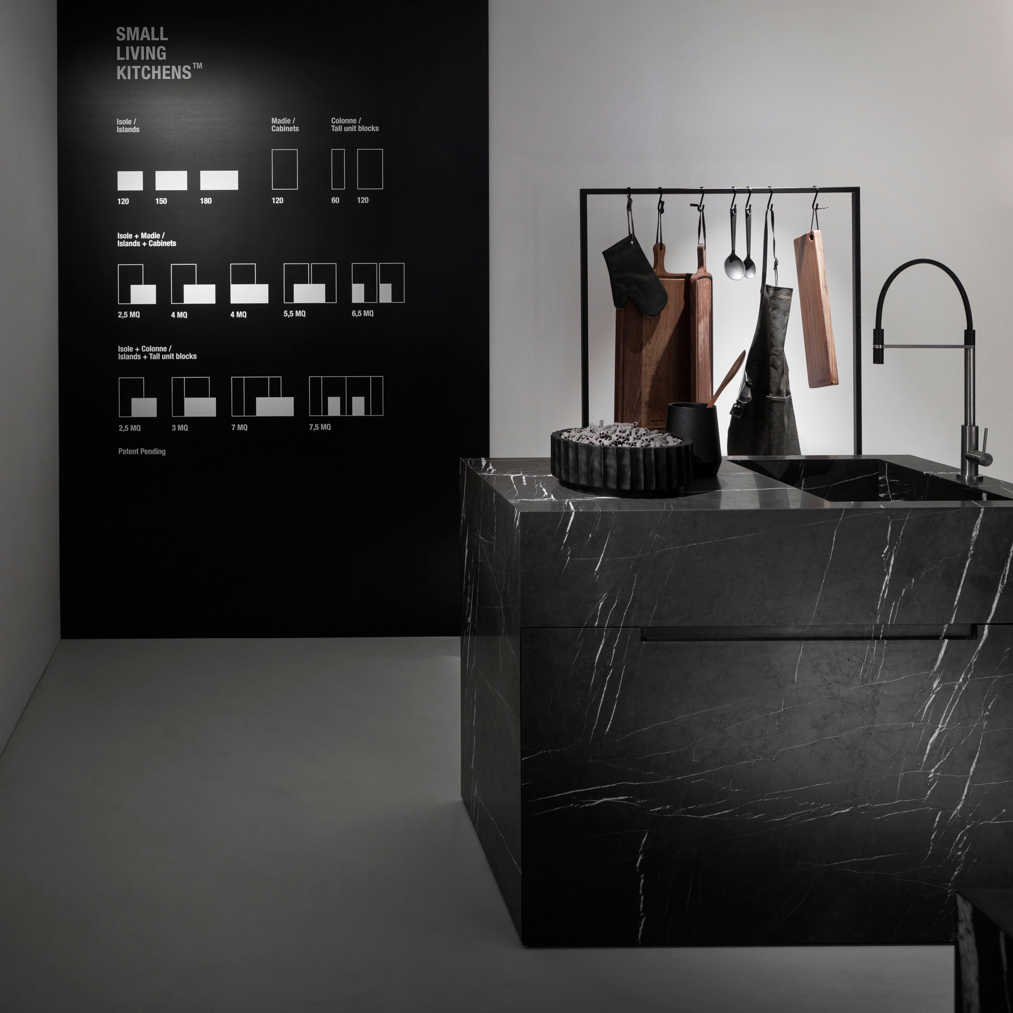 Mostrar el producto Small Living Kitchens | Isla en Fenix con mesa lateral del fabricante Falper