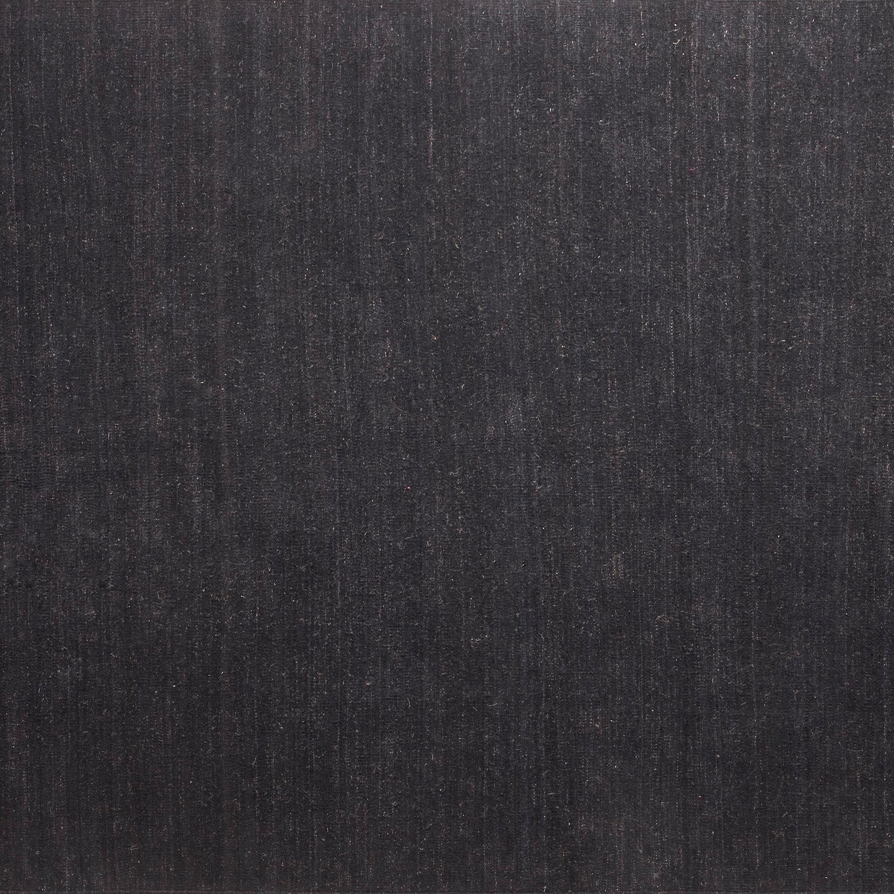 Nomad Black