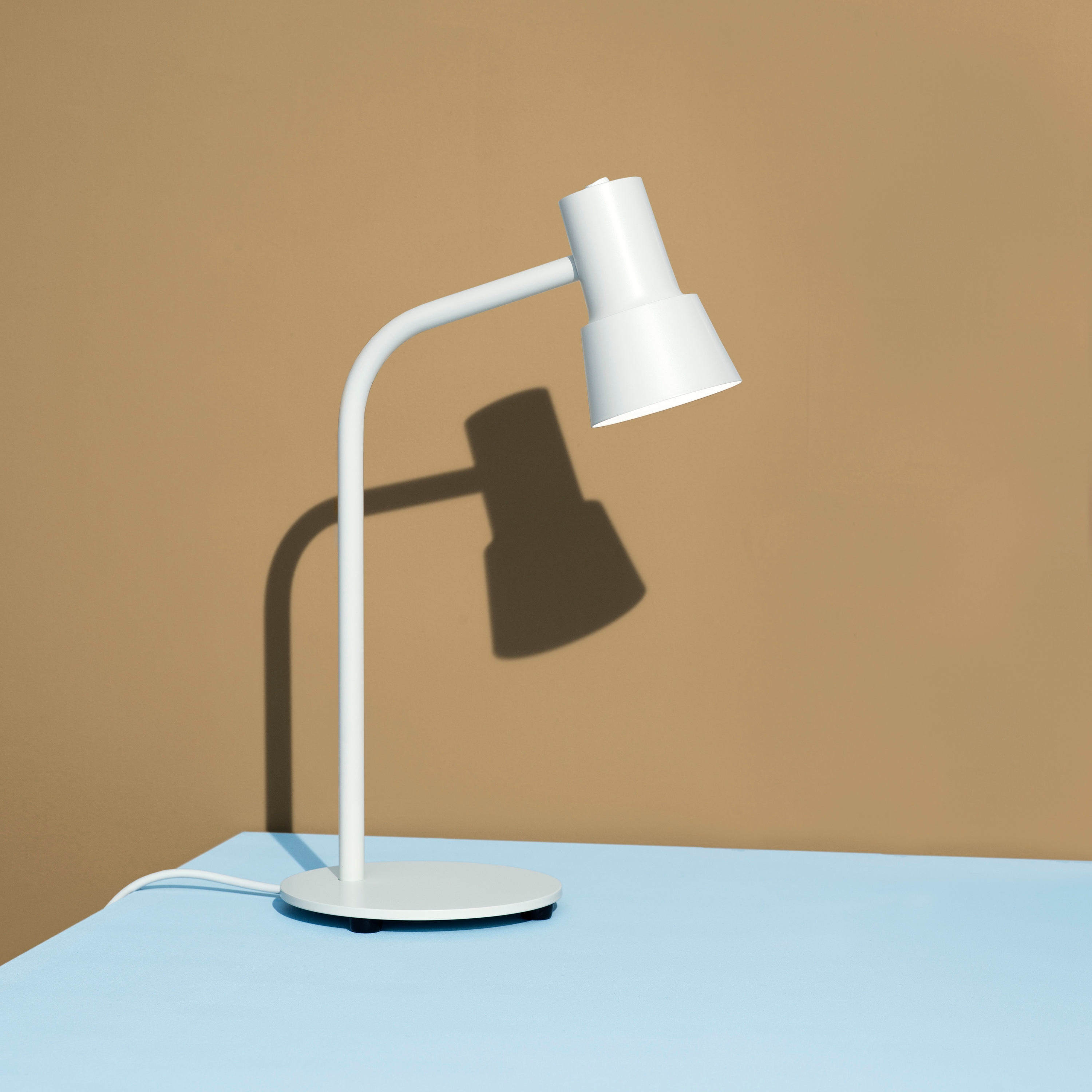 Mostra il prodotto Compose table del produttore ZERO