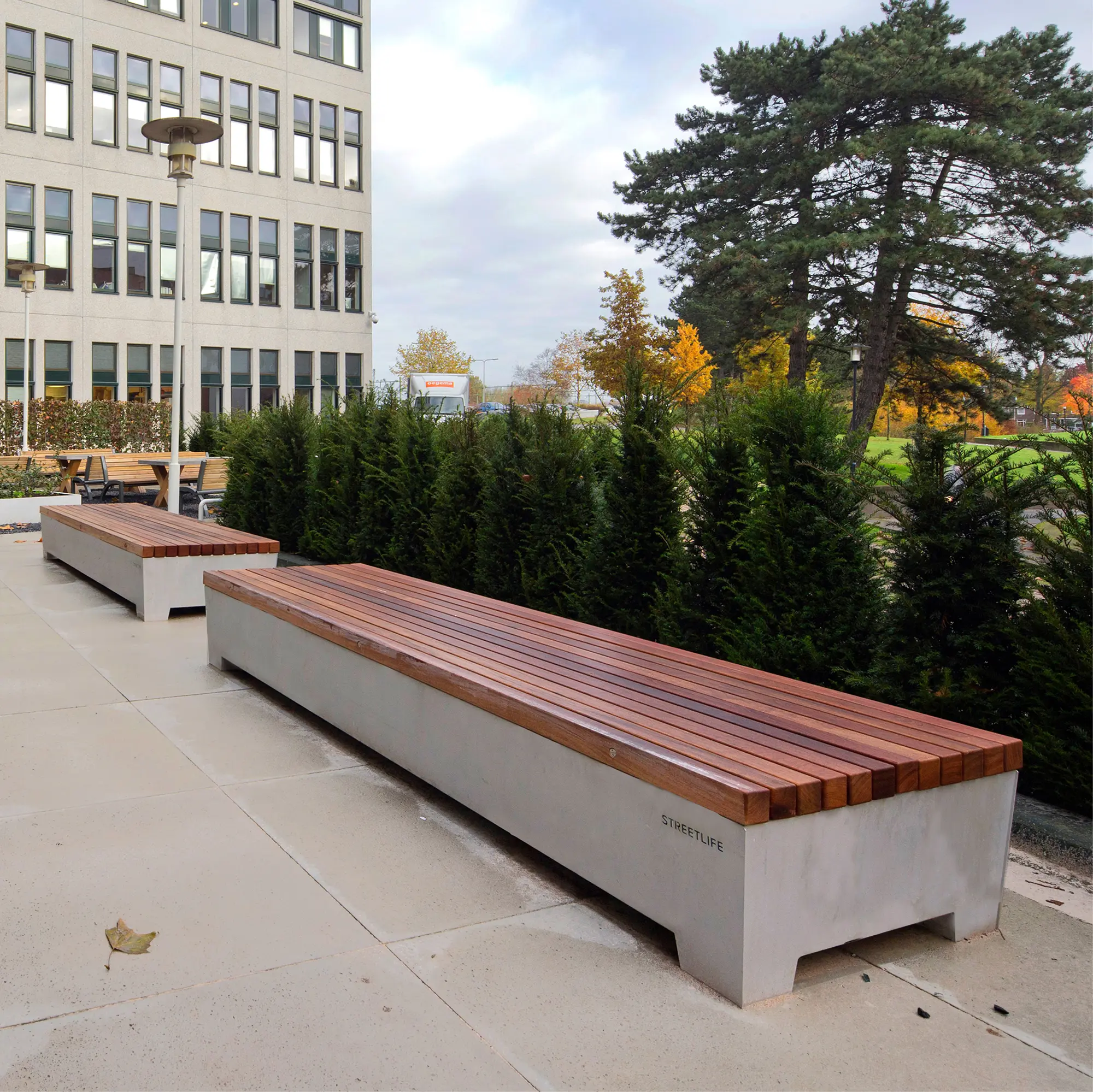 Streetlife - Love Tubs CorTen