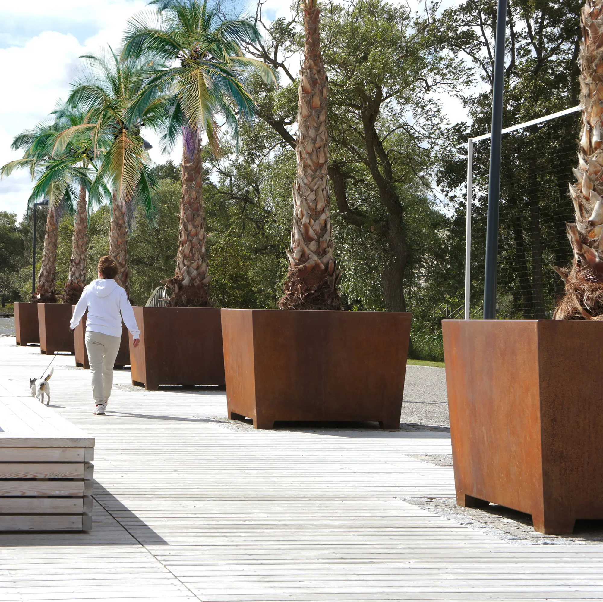 Streetlife - Love Tubs CorTen