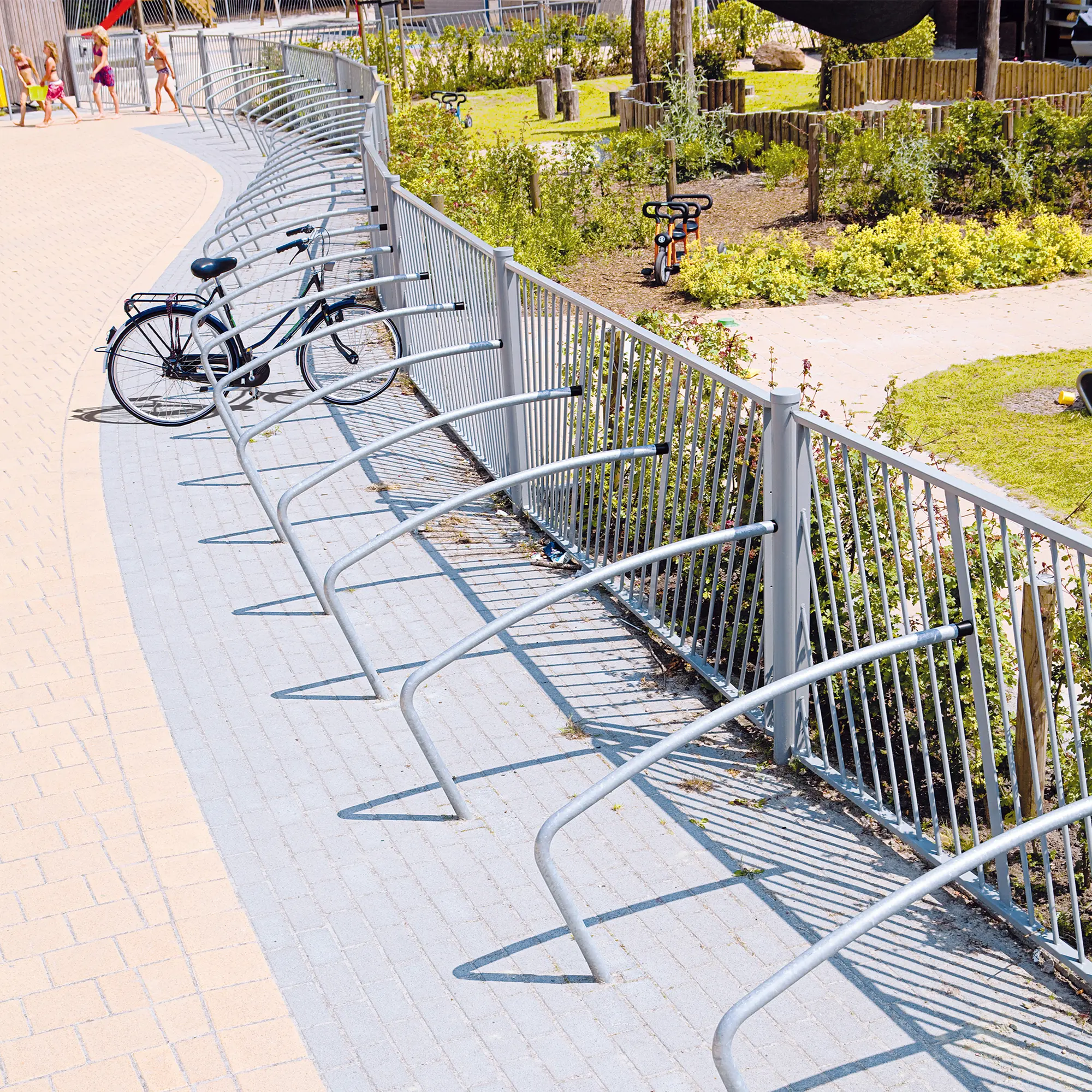 Streetlife - Standard KV-Zäune mit Fahrradbügel