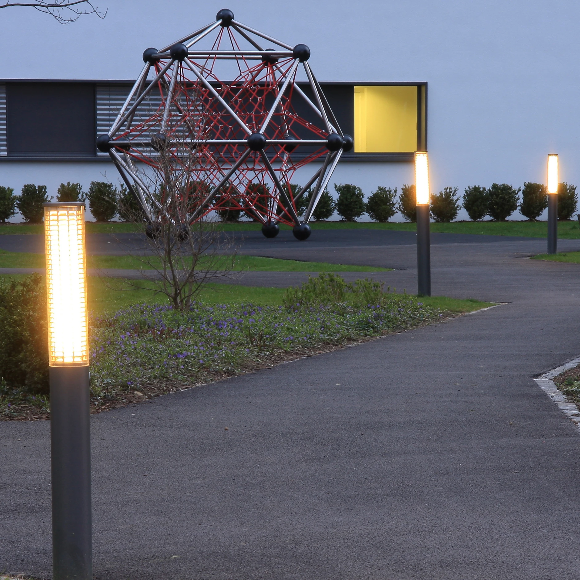 LIGHTING BOLLARD | LAMP POSTS | STREETLIGHTS
