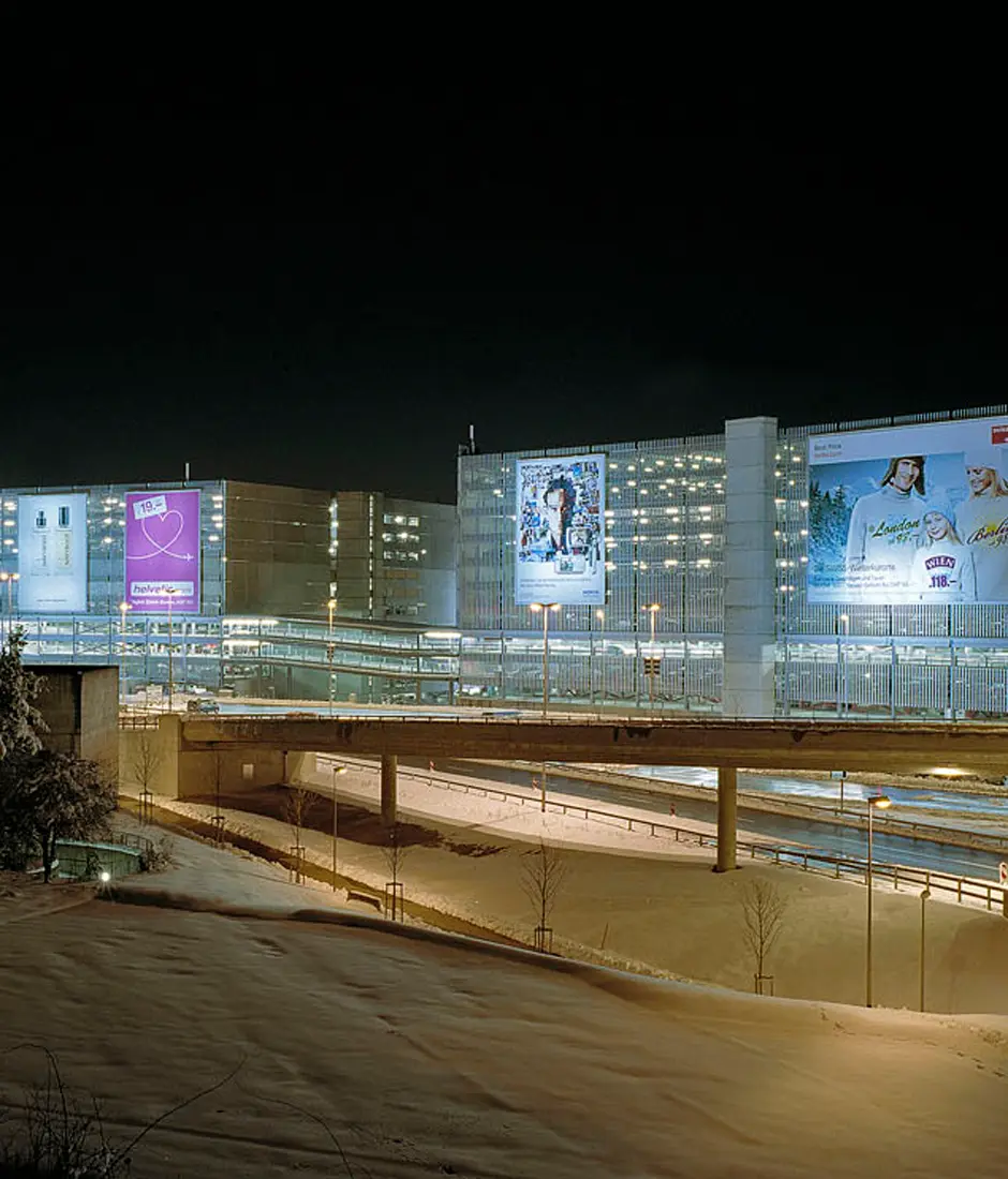 BURRI - Mega poster system