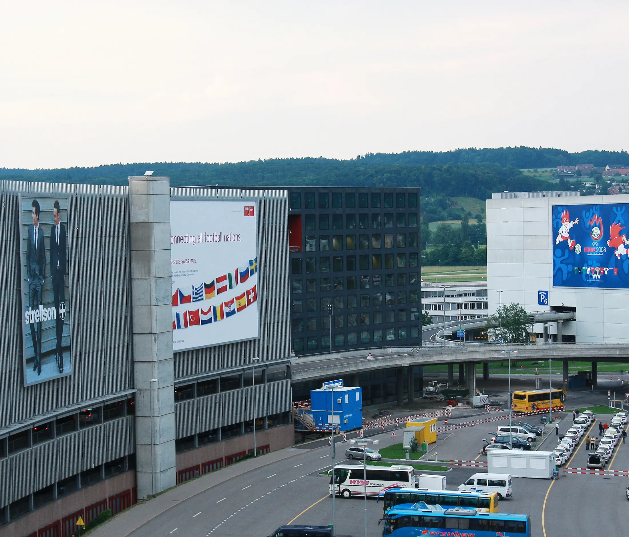 BURRI - Mega poster system