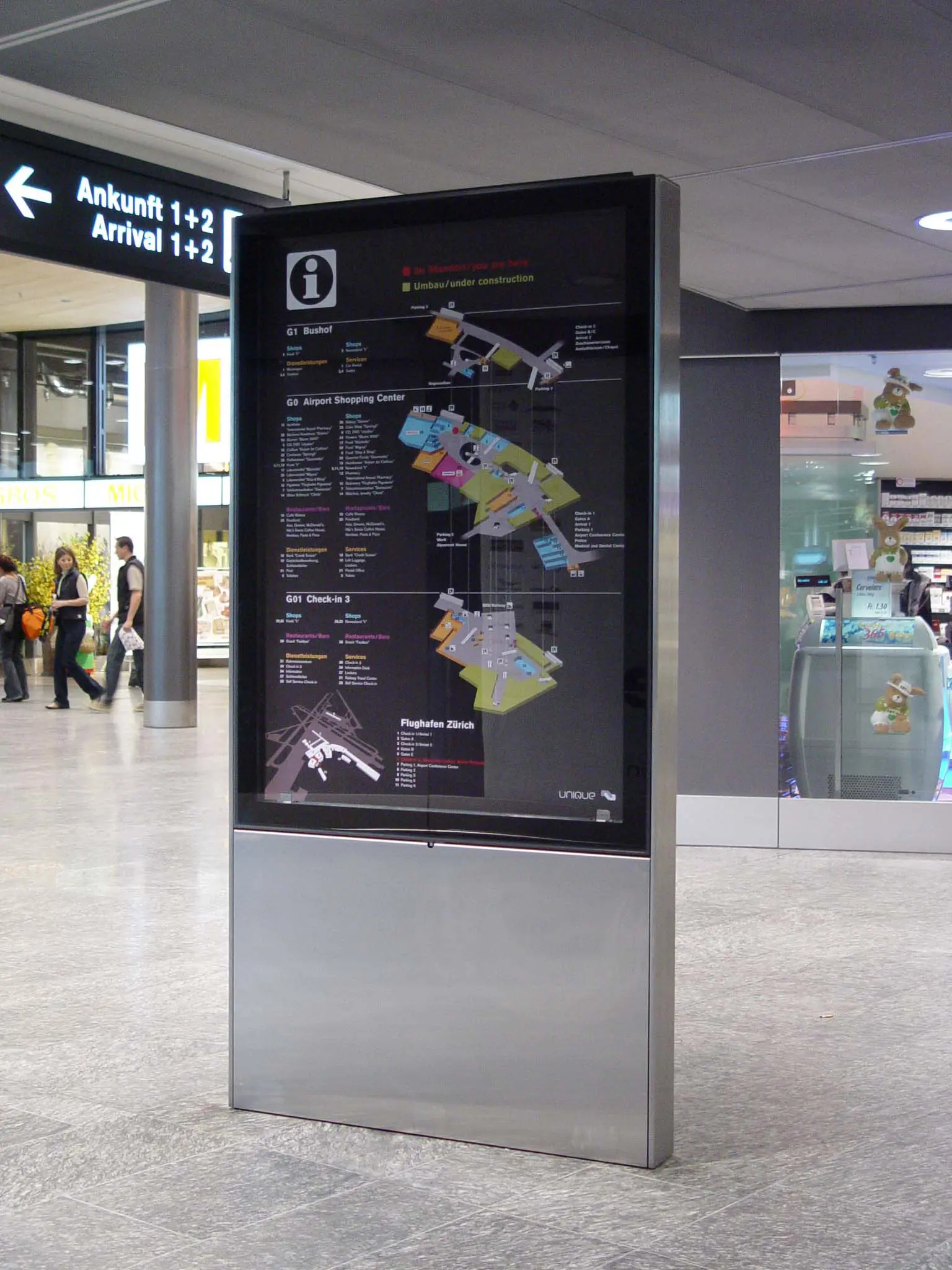 CITY LIGHTS - STELES LED - Advertising displays from BURRI | Architonic
