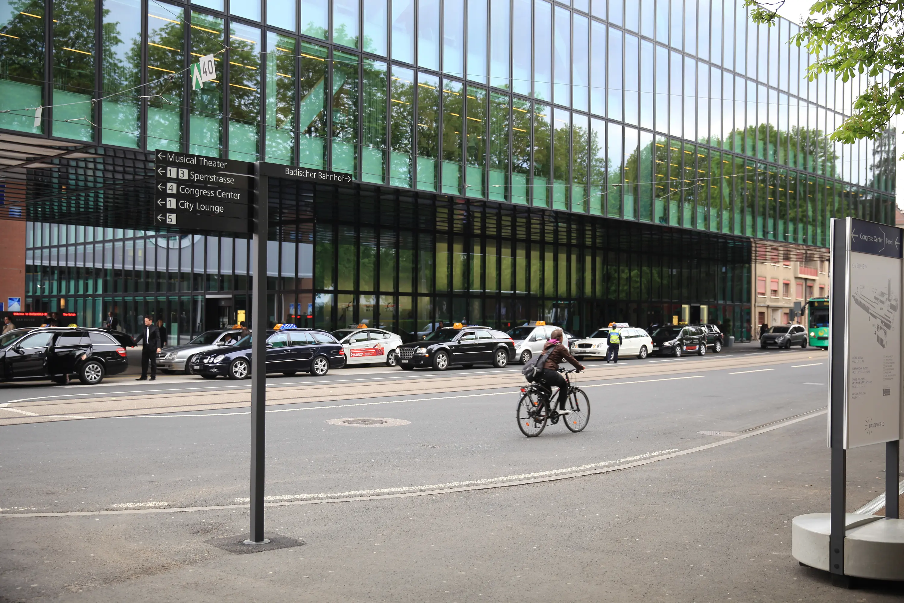 BURRI - Signage System Messe Basel by BURRI – Ceiling sign