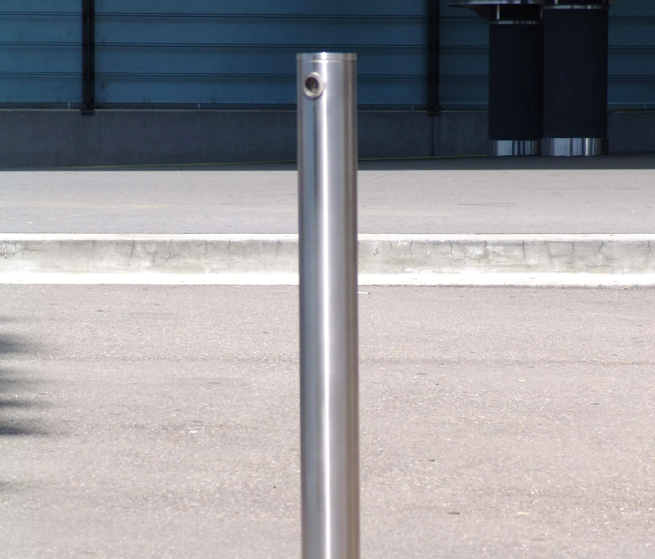 BURRI - Public Bollard removable barrier post – stainless steel