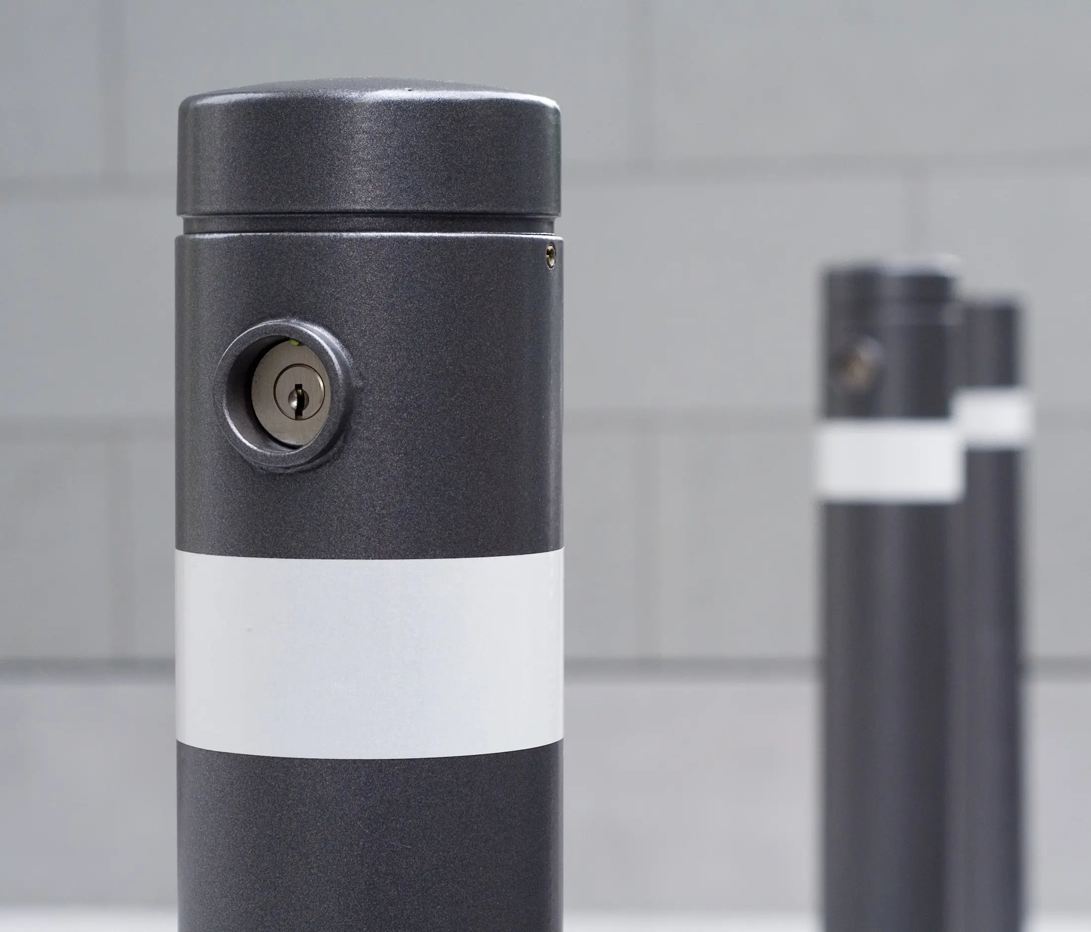 BURRI - Public Bollard removable barrier post – Uni & Millenium