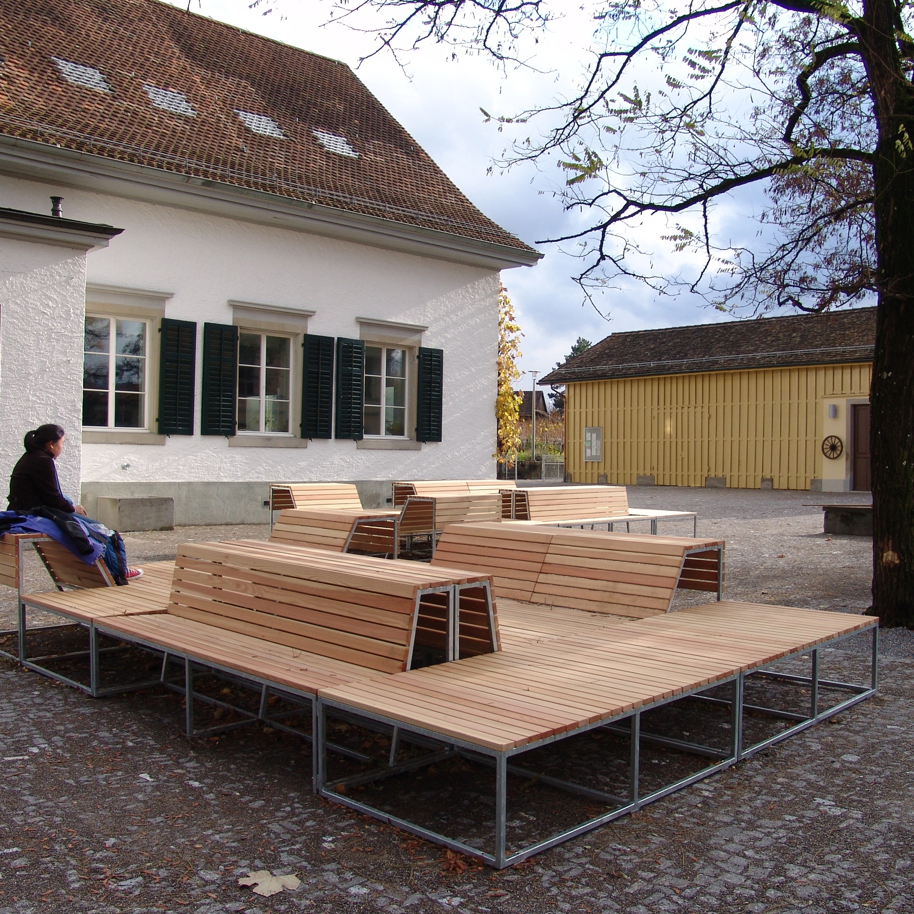 Mostrar el producto Landscape stool/table low del fabricante BURRI