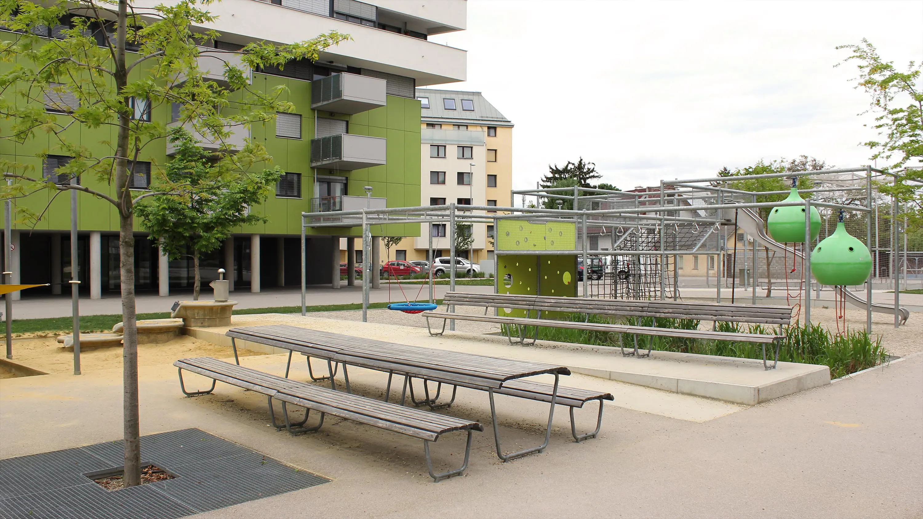 BURRI - Landi Bench-Table-Bench