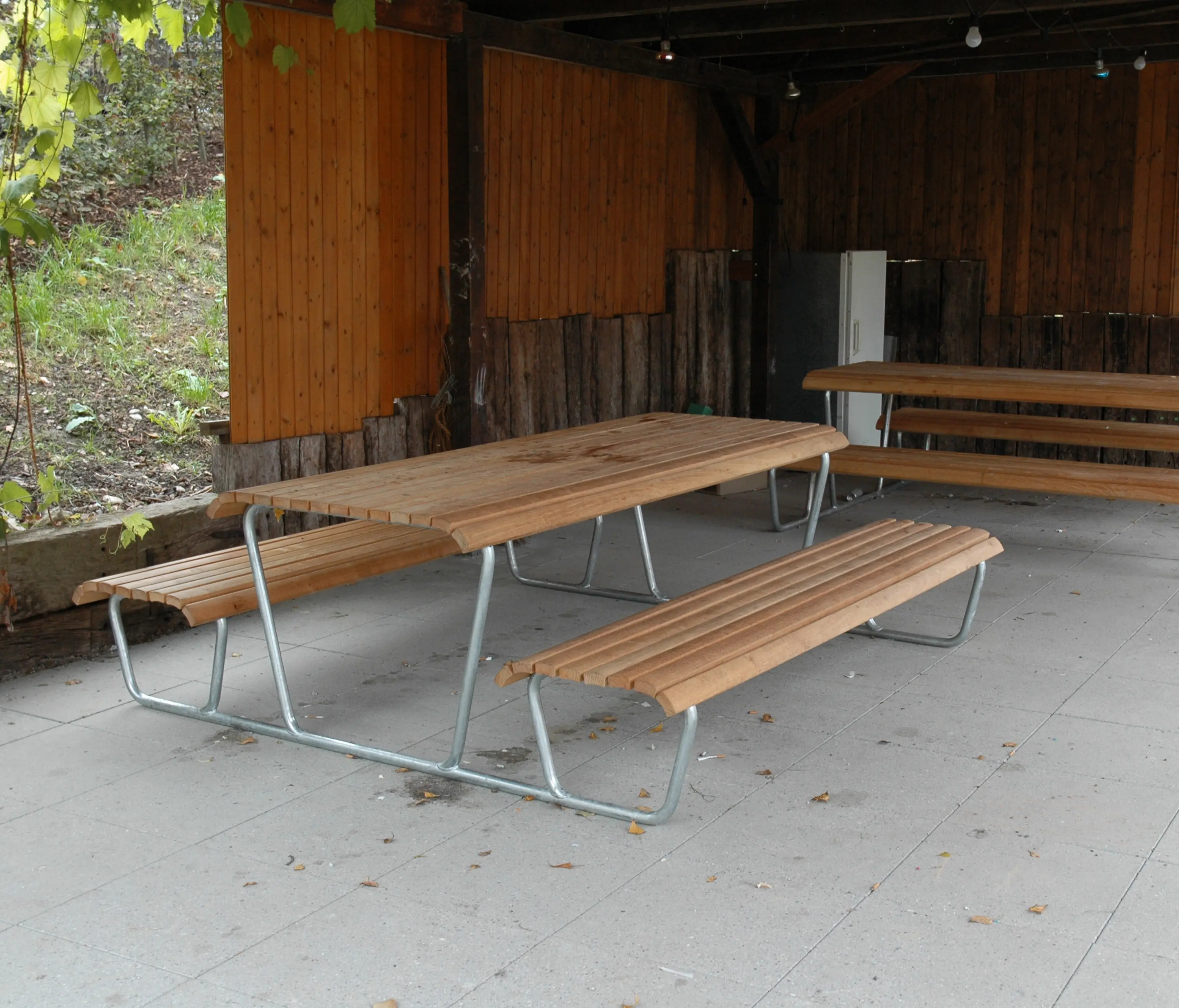 BURRI - Landi Bench-Table-Bench