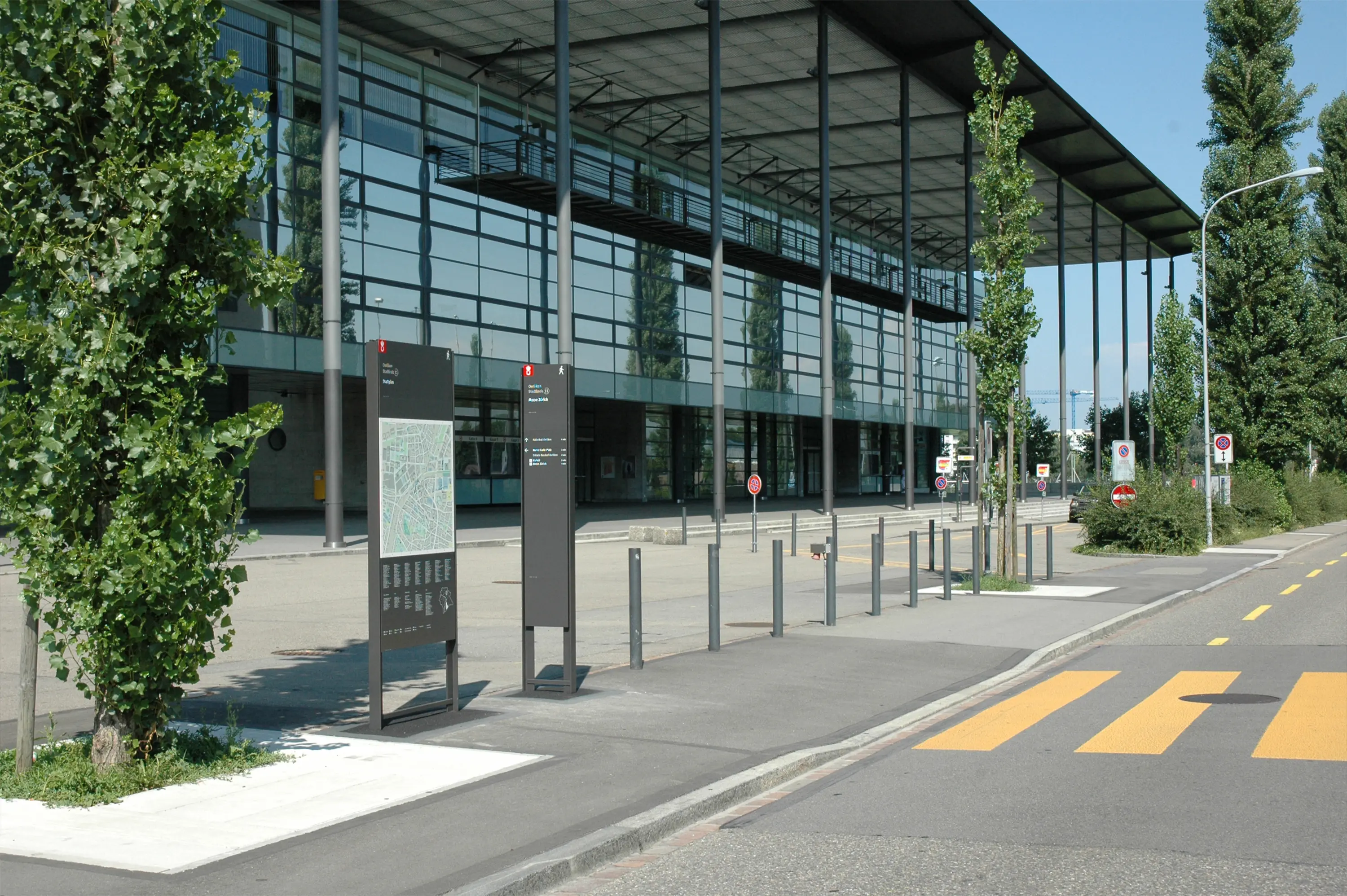 BURRI - Fussgänger Wegleitsystem