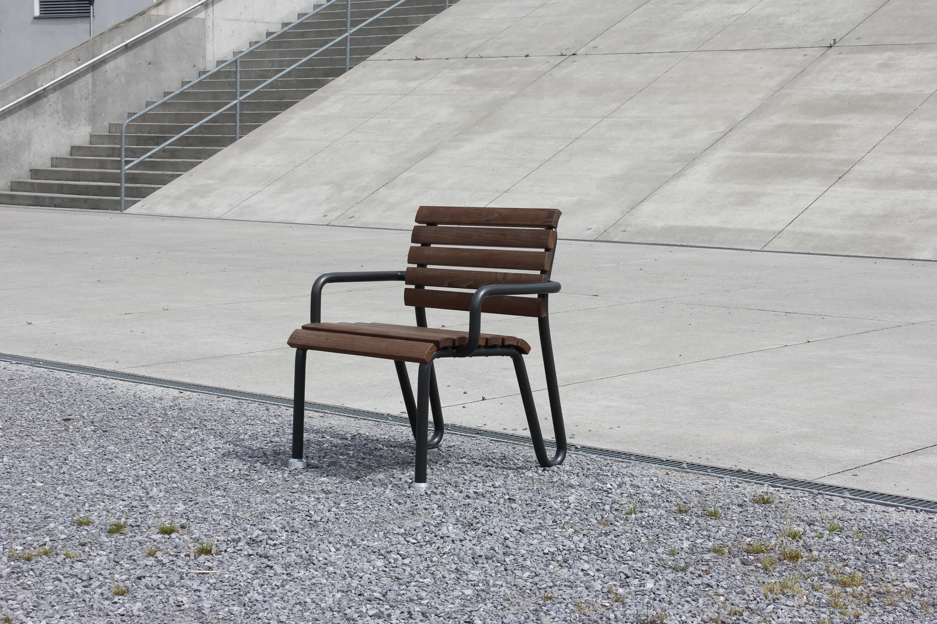 BURRI - Vivax Chair