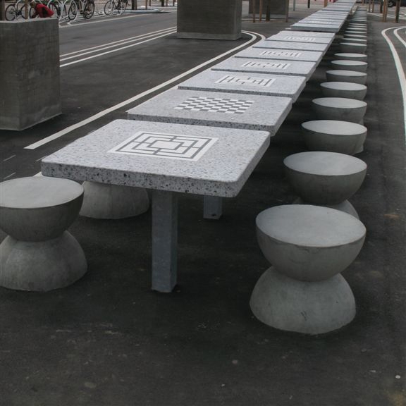 Afficher le produit Chess and draughts table du fabricant BURRI