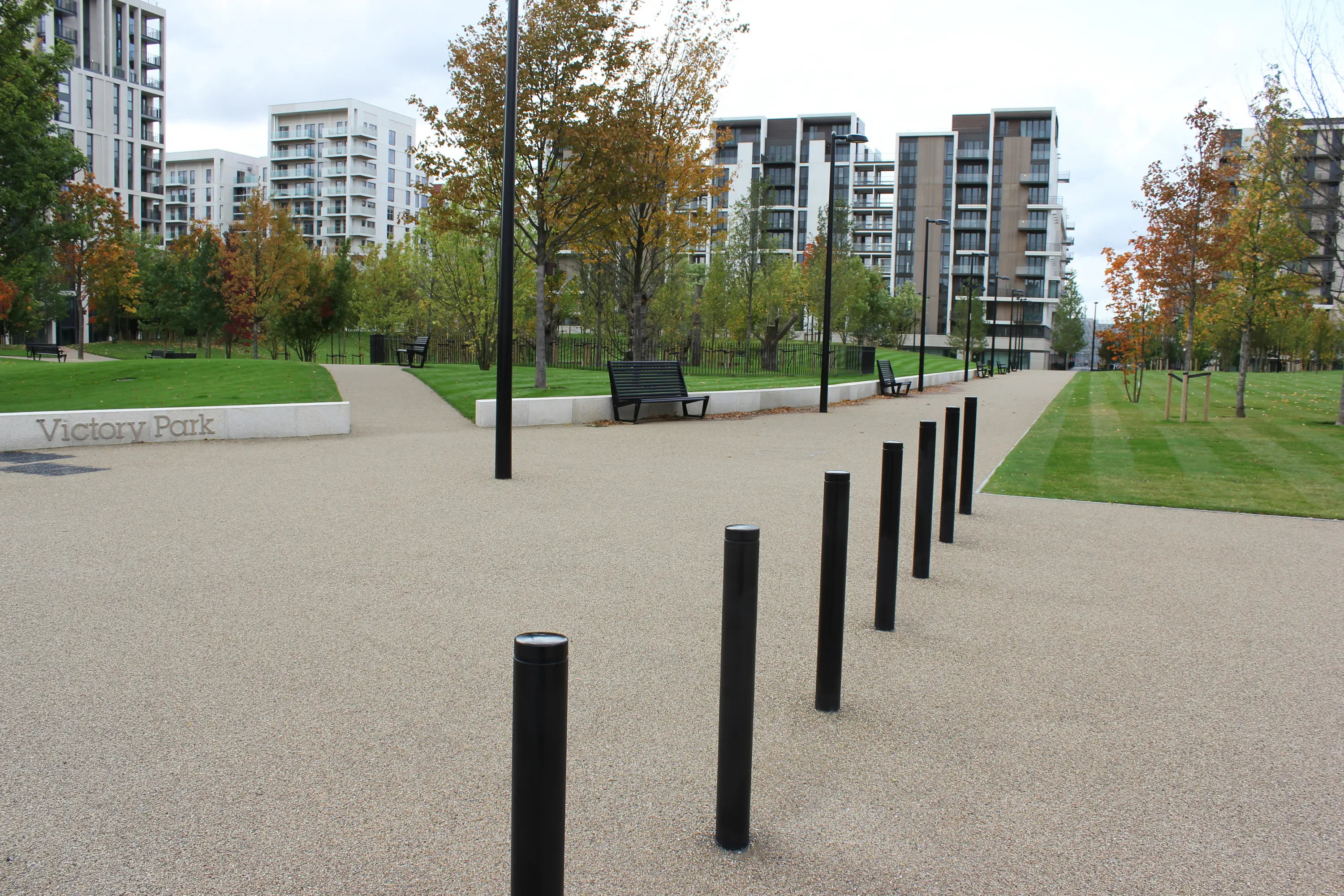 BURRI - Public Bollard fixed barrier post – Uni & Millenium