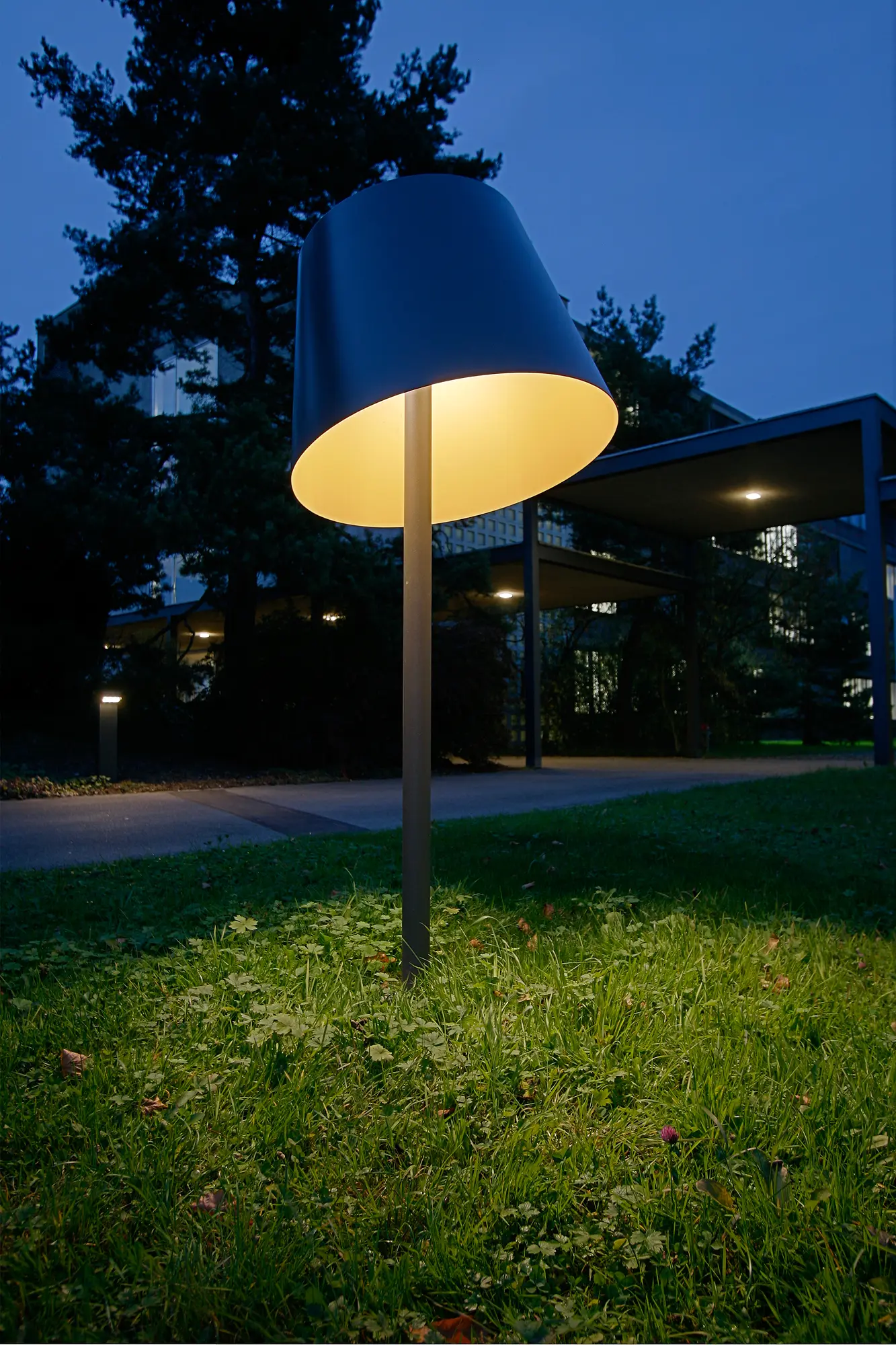 BURRI - Living Room LED outdoor light