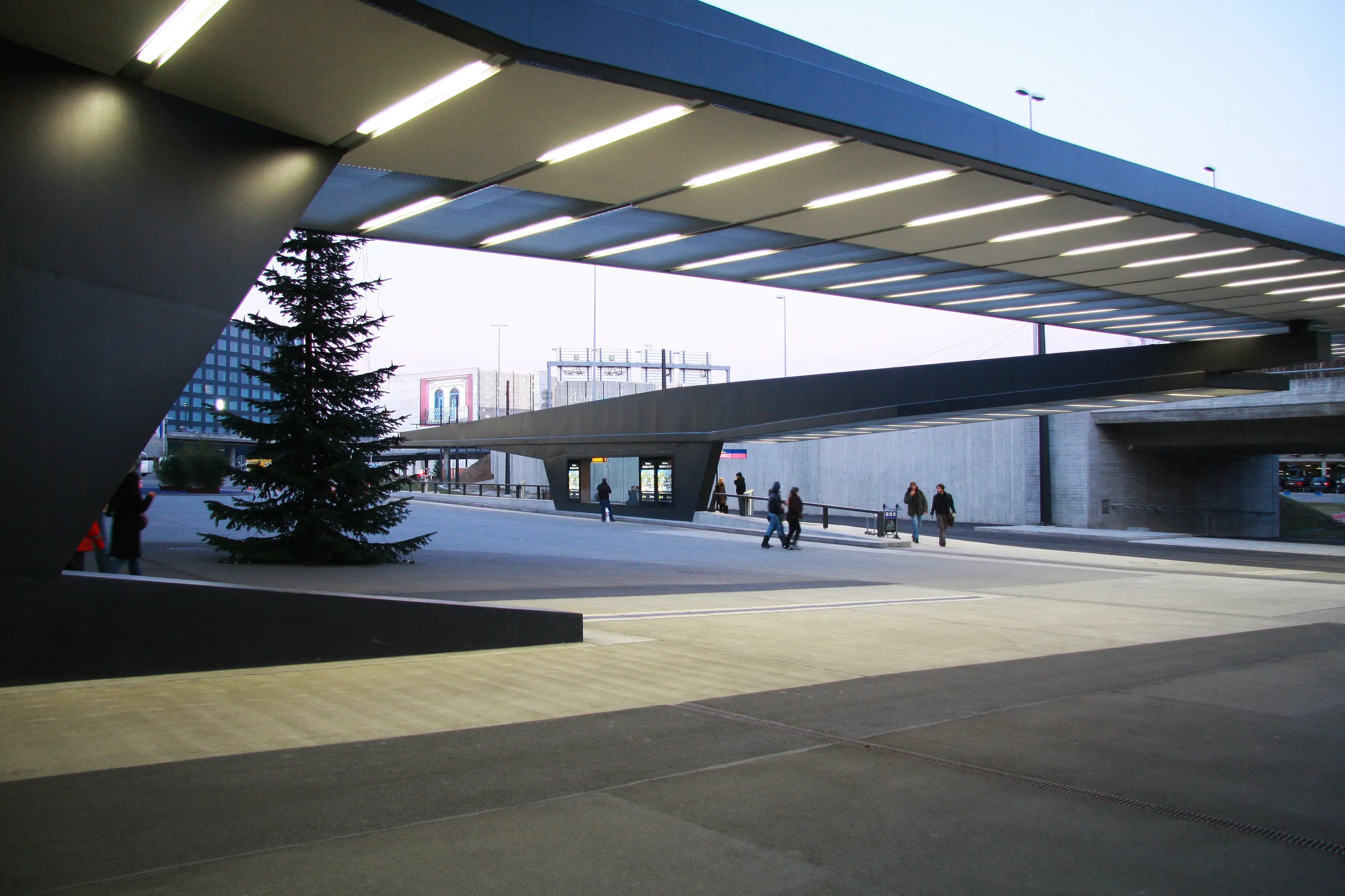 BURRI - Rectangular Rechteckrohrleuchte