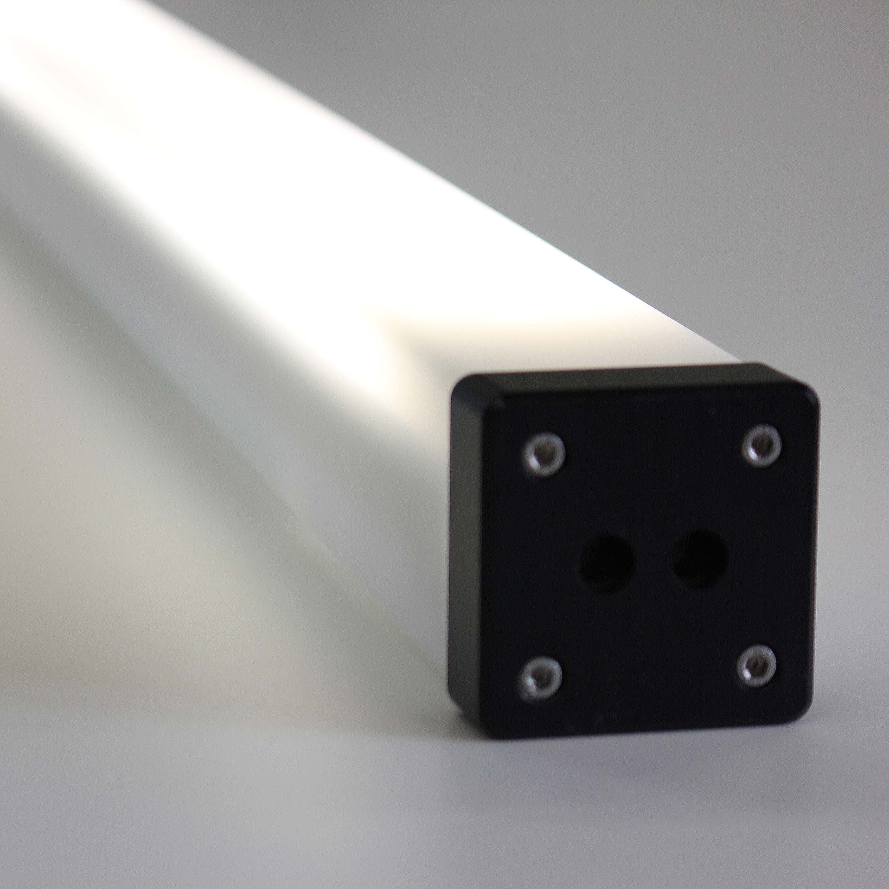Display product Rectangular Rechteckrohrleuchte from manufacturer BURRI