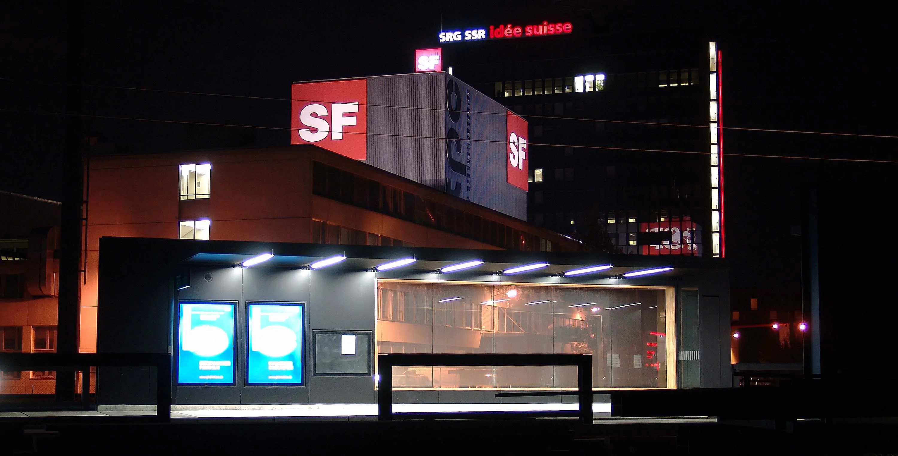 BURRI - Rectangular Rechteckrohrleuchte